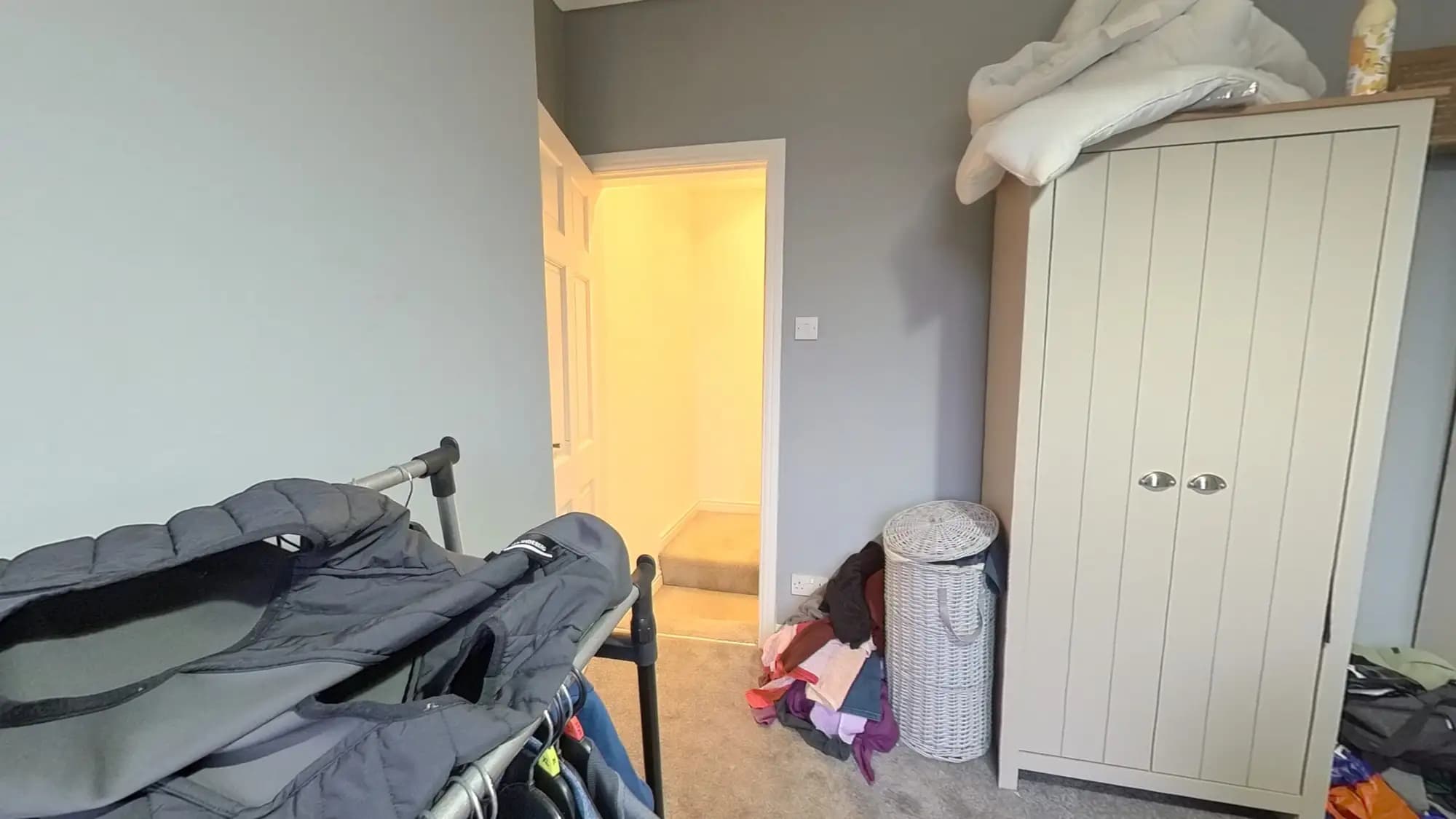 property photo 17 of 27