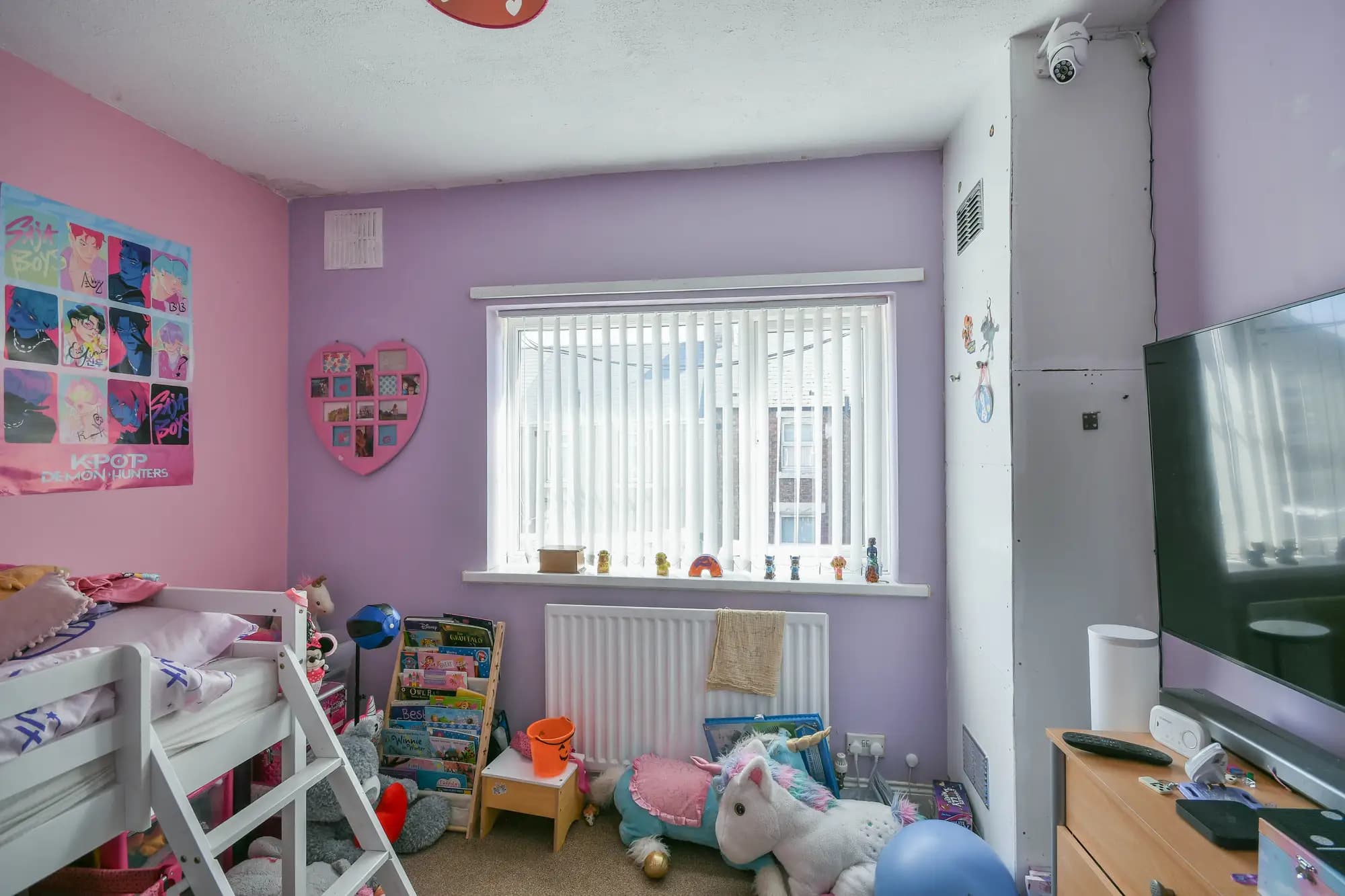 property photo 10 of 18