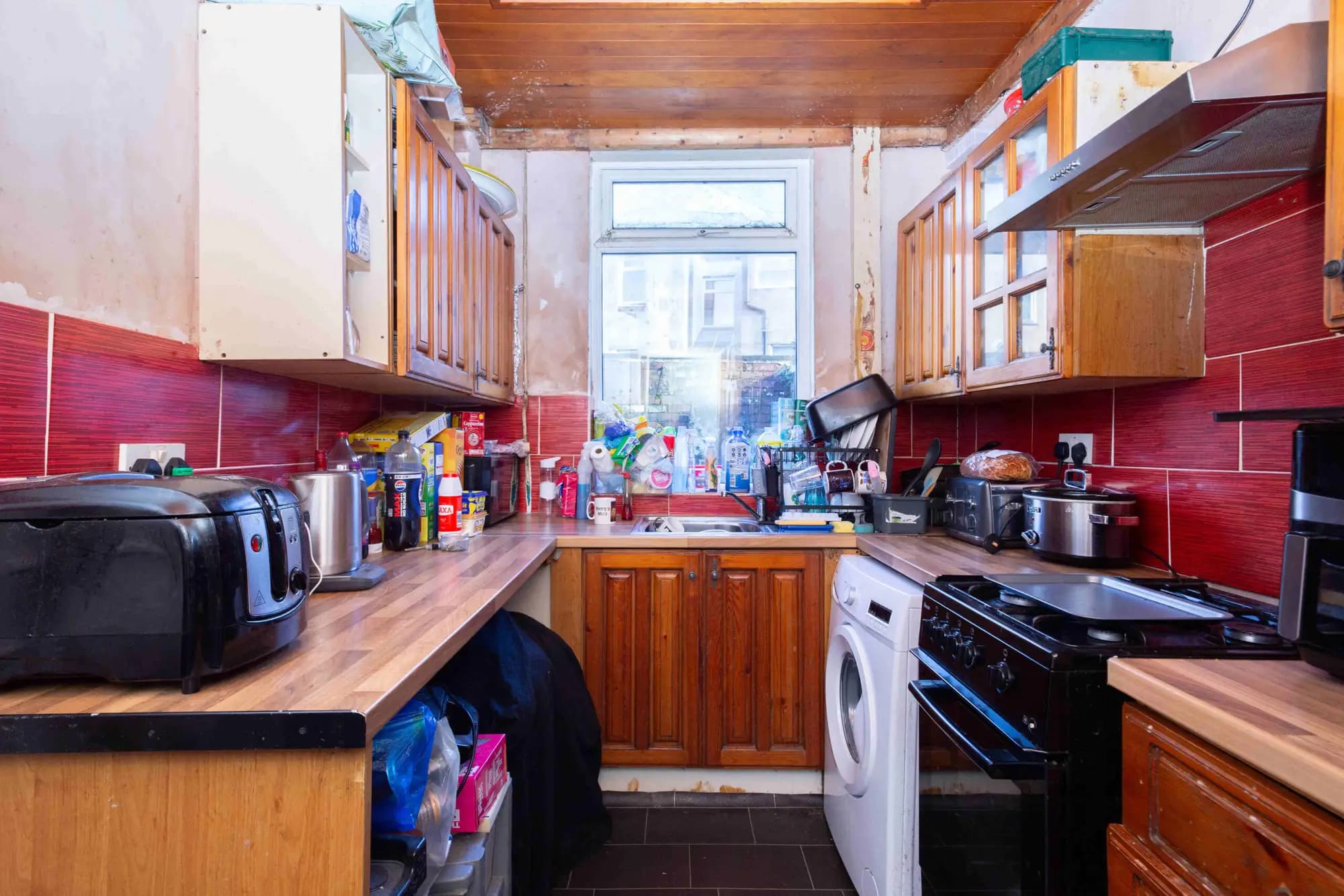 property photo 5 of 17