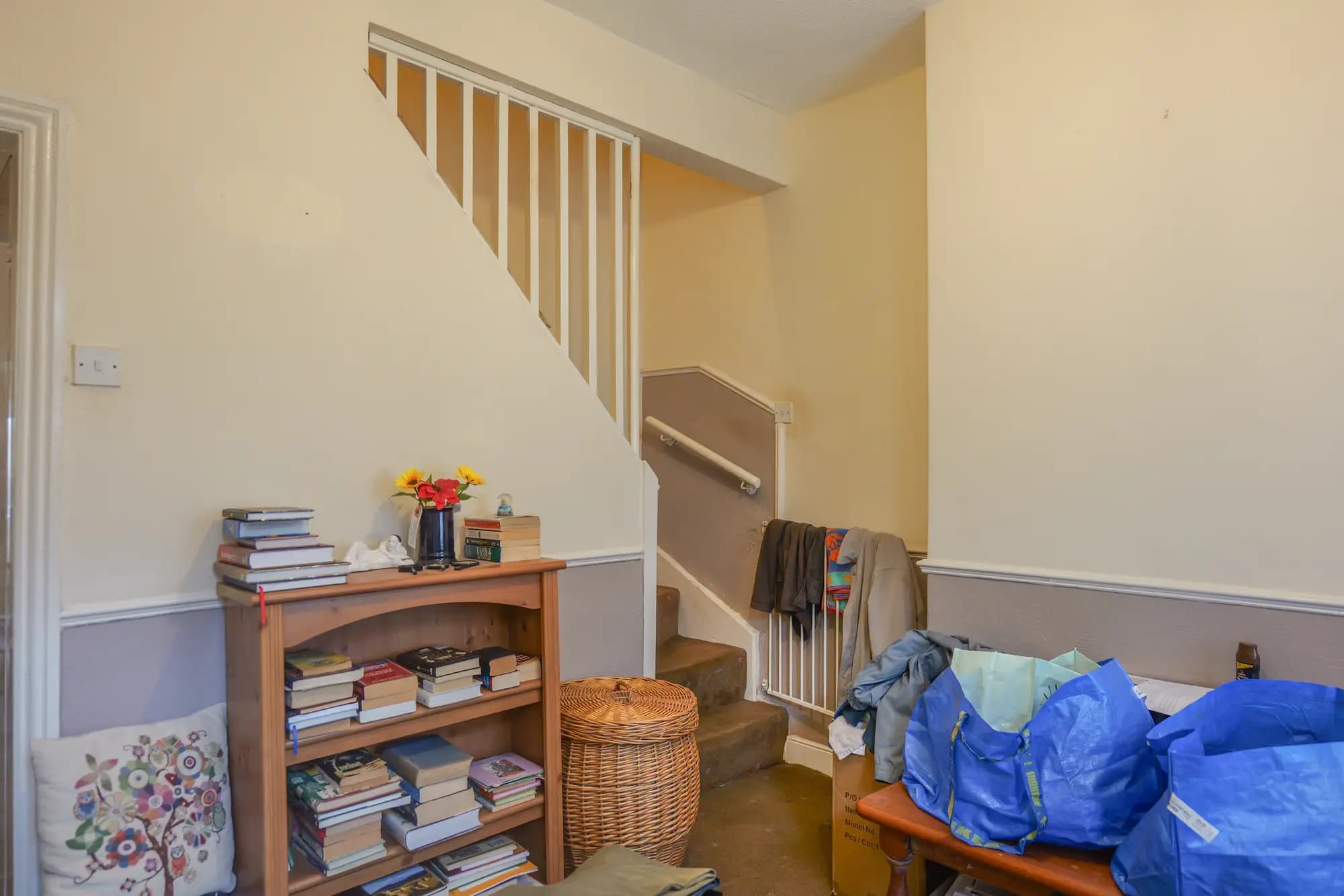 property photo 6 of 19