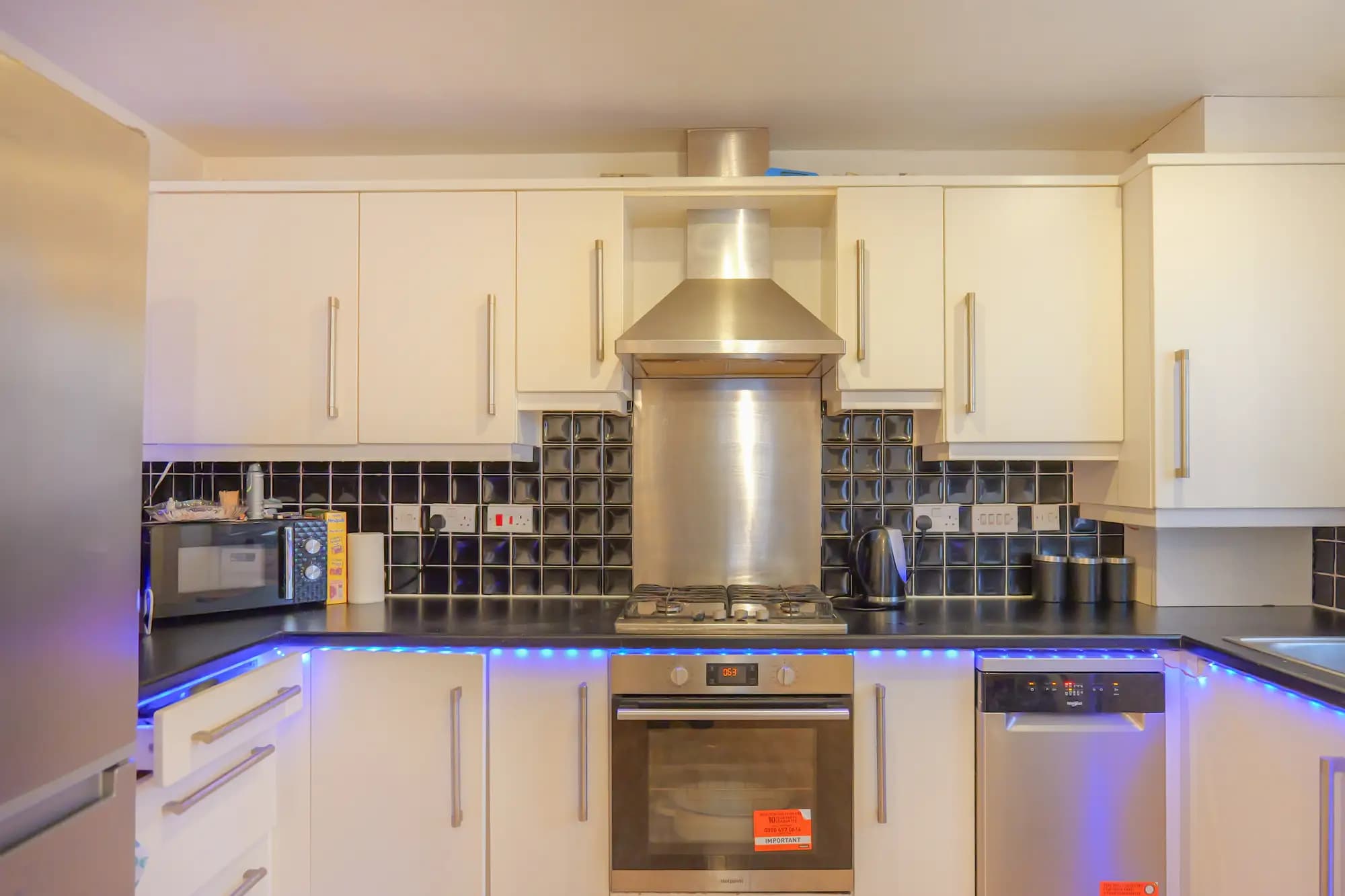 property photo 4 of 23