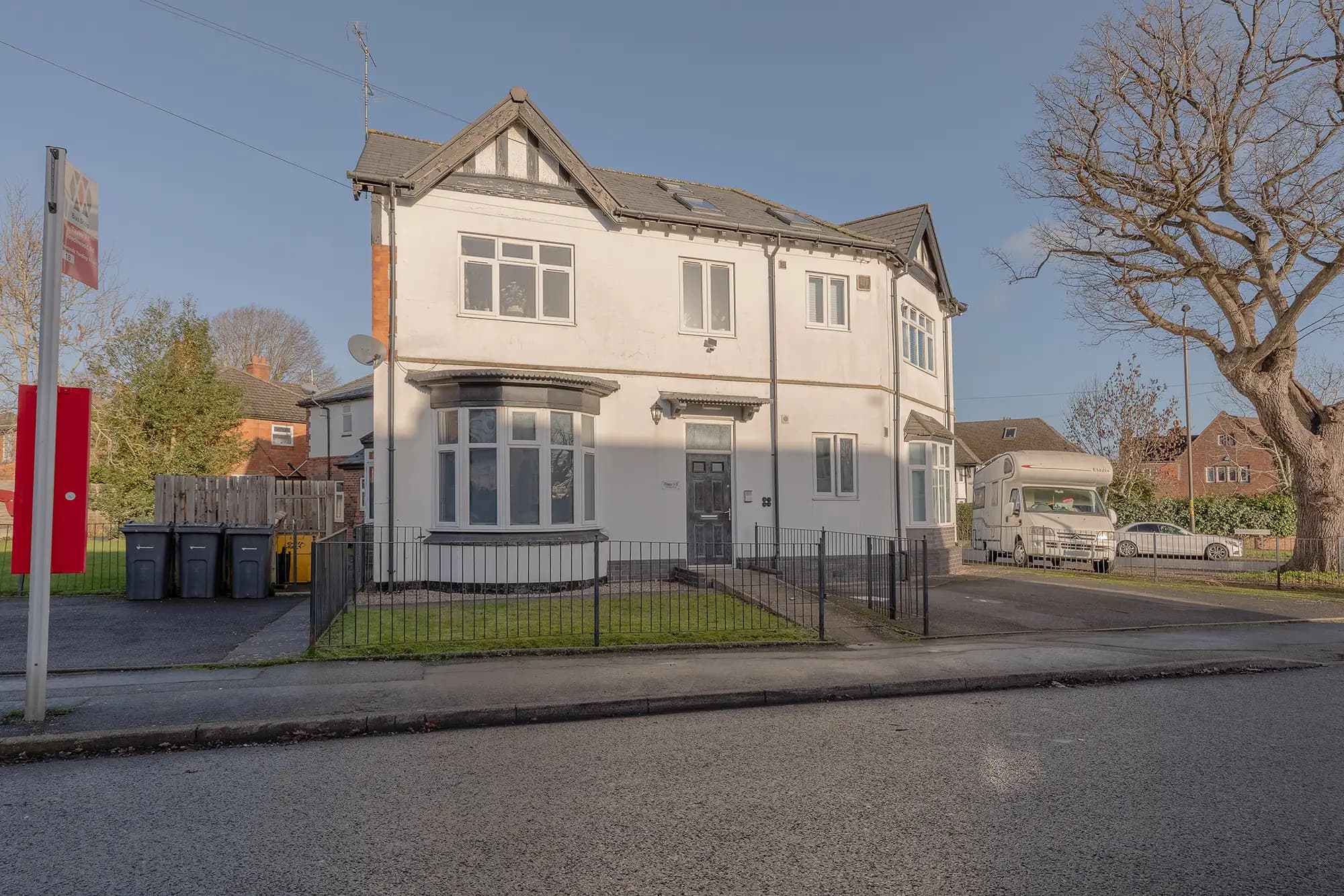 property photo 13 of 14