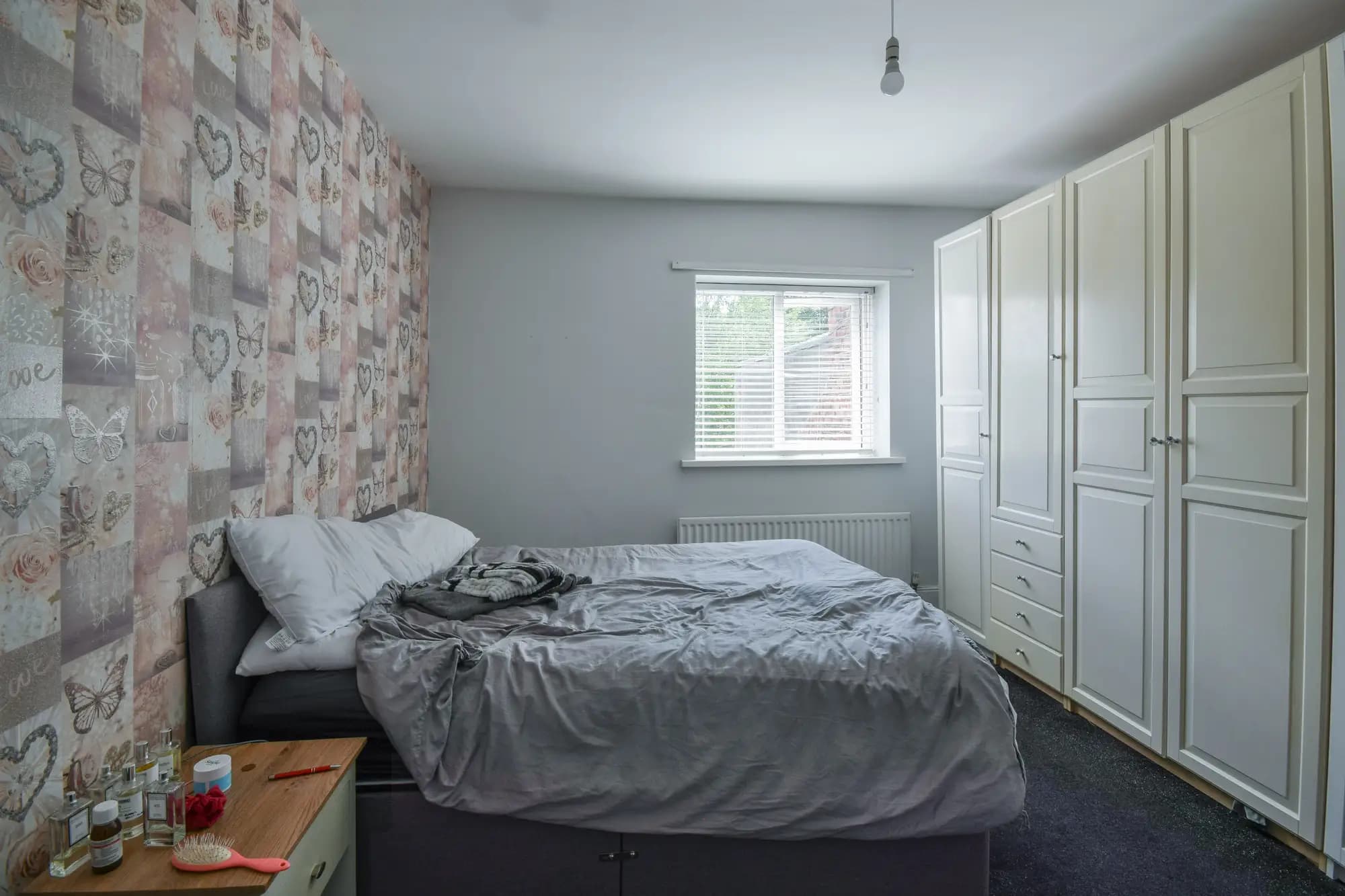 property photo 9 of 22