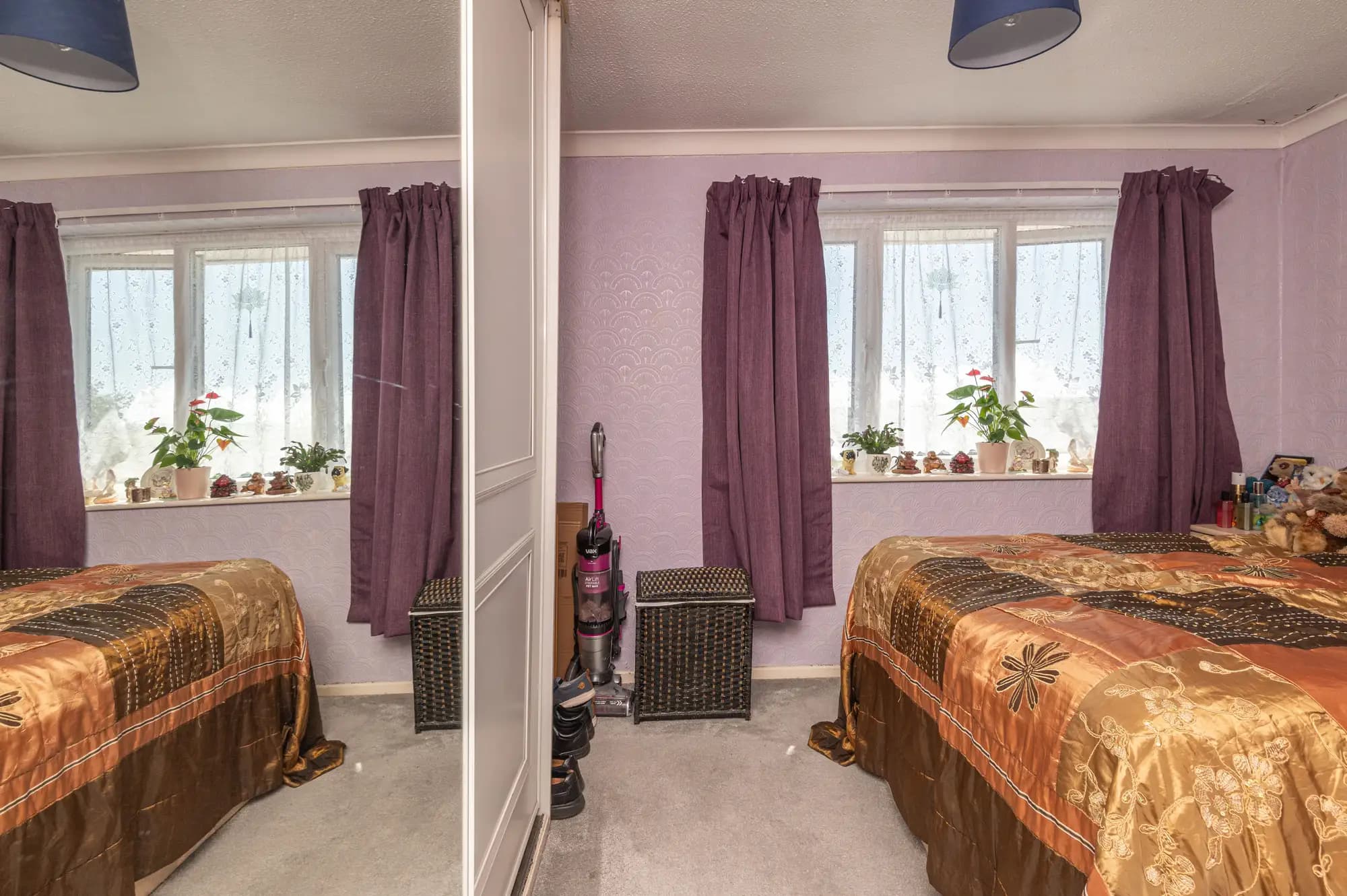 property photo 11 of 17