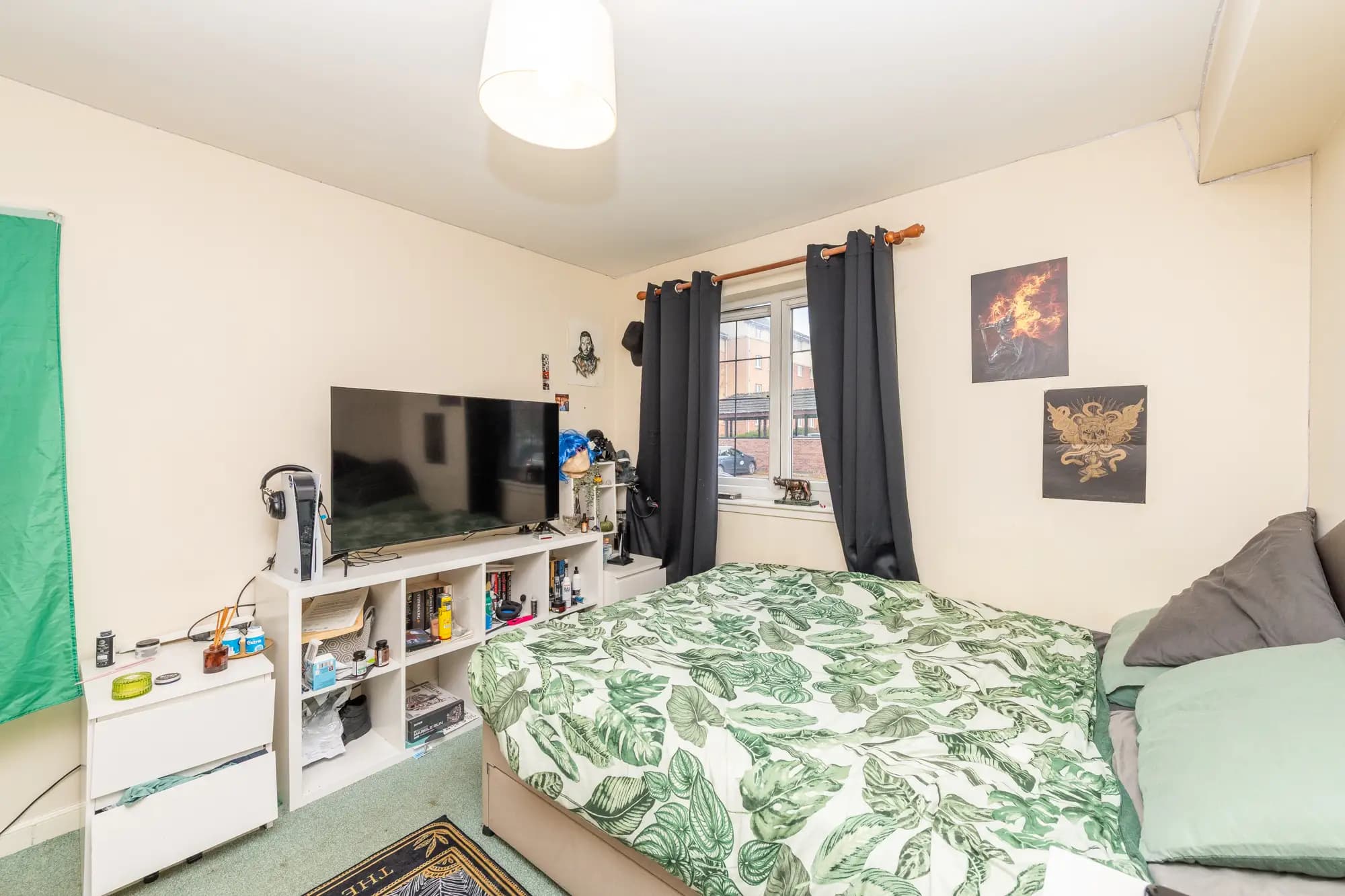 property photo 17 of 25