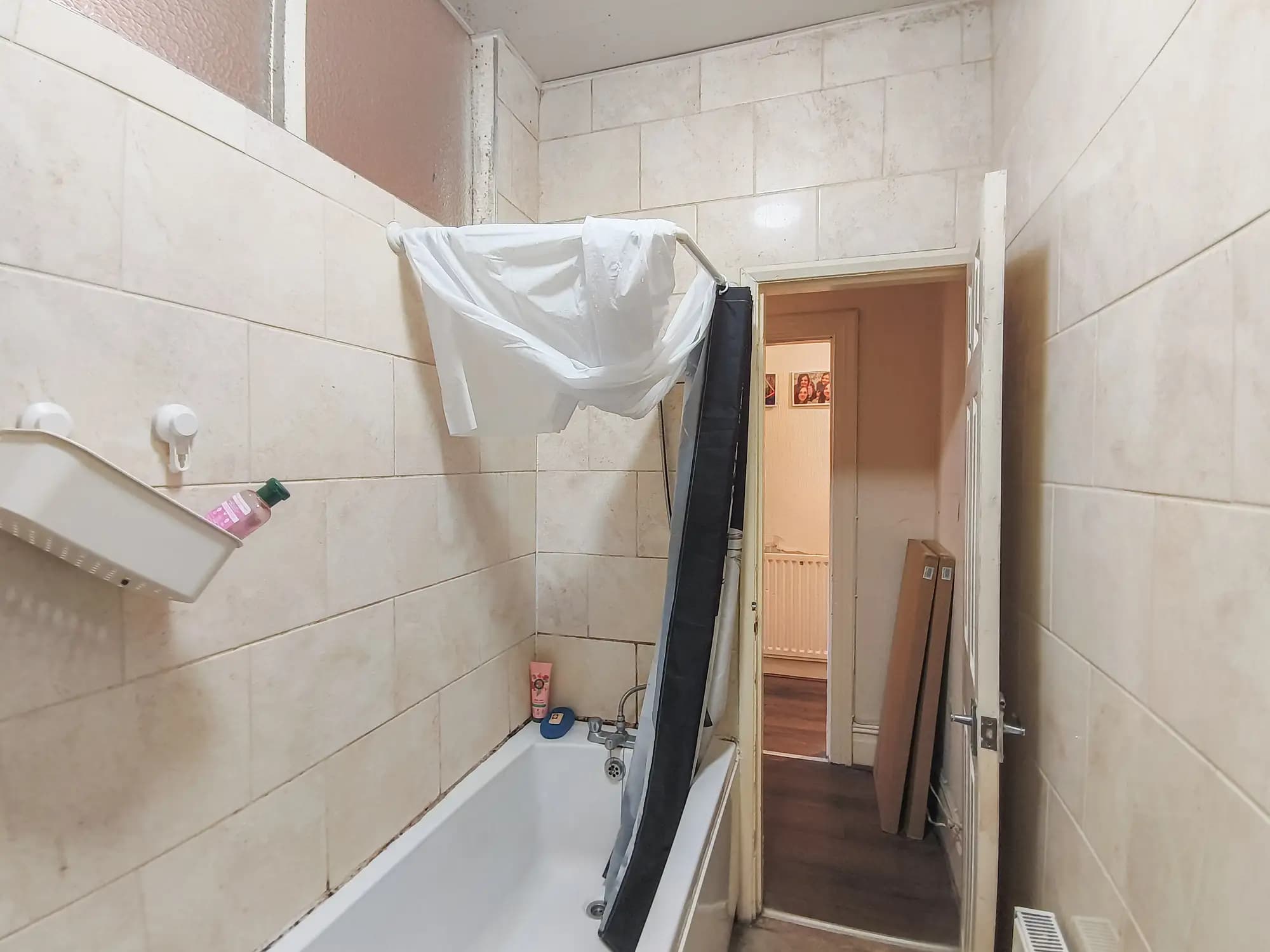 property photo 7 of 15