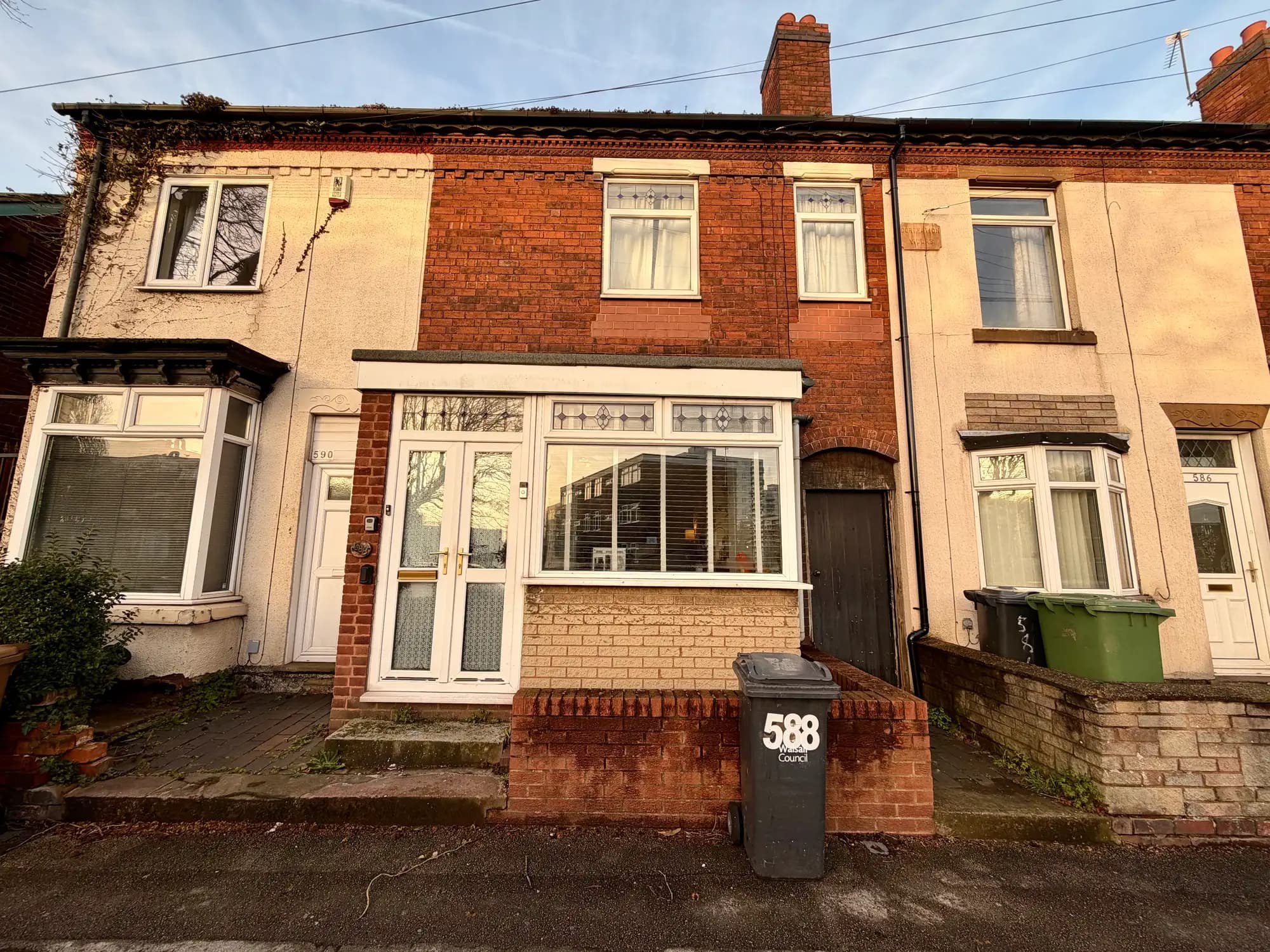 property photo 1 of 29