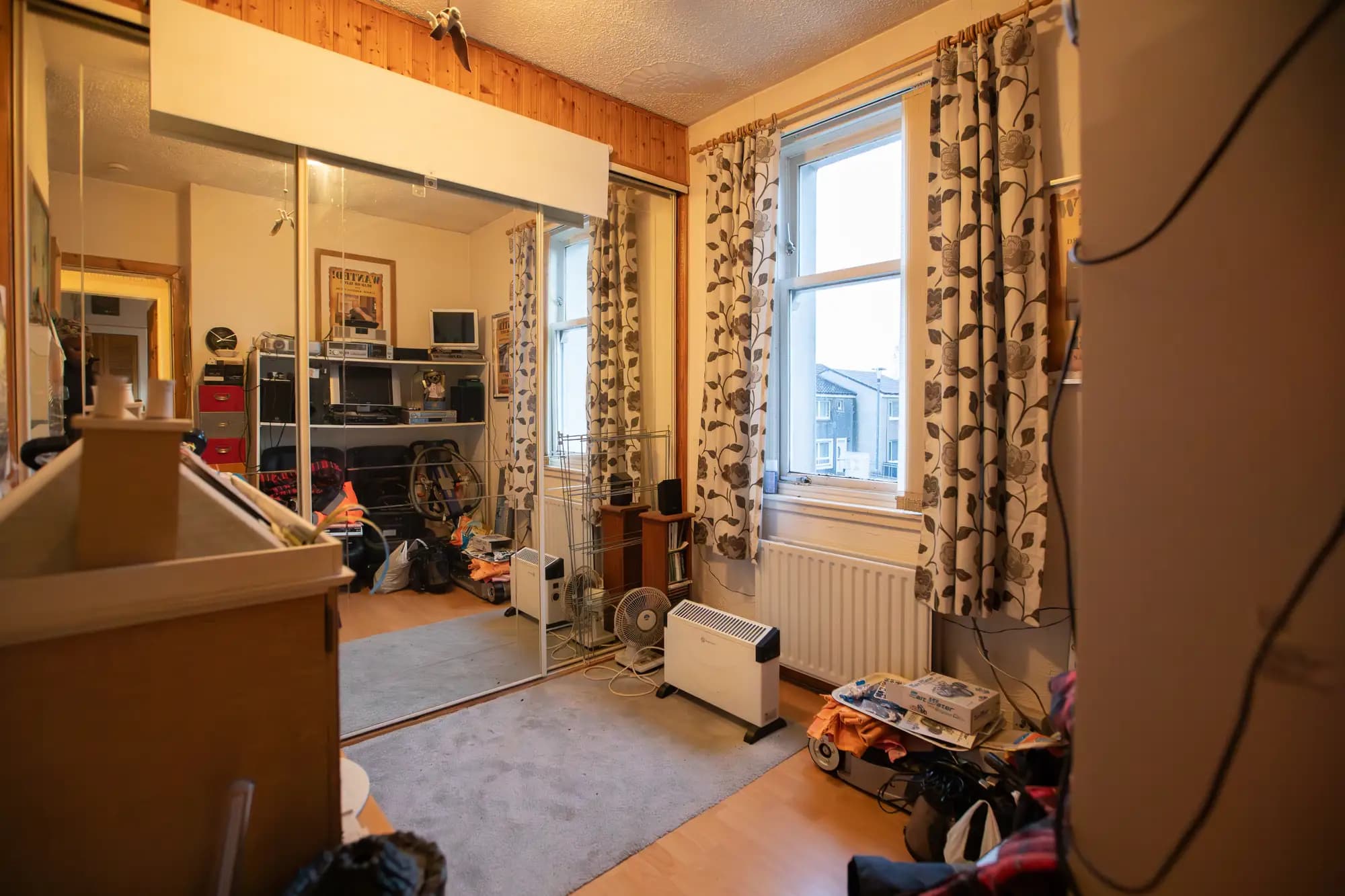 property photo 16 of 27