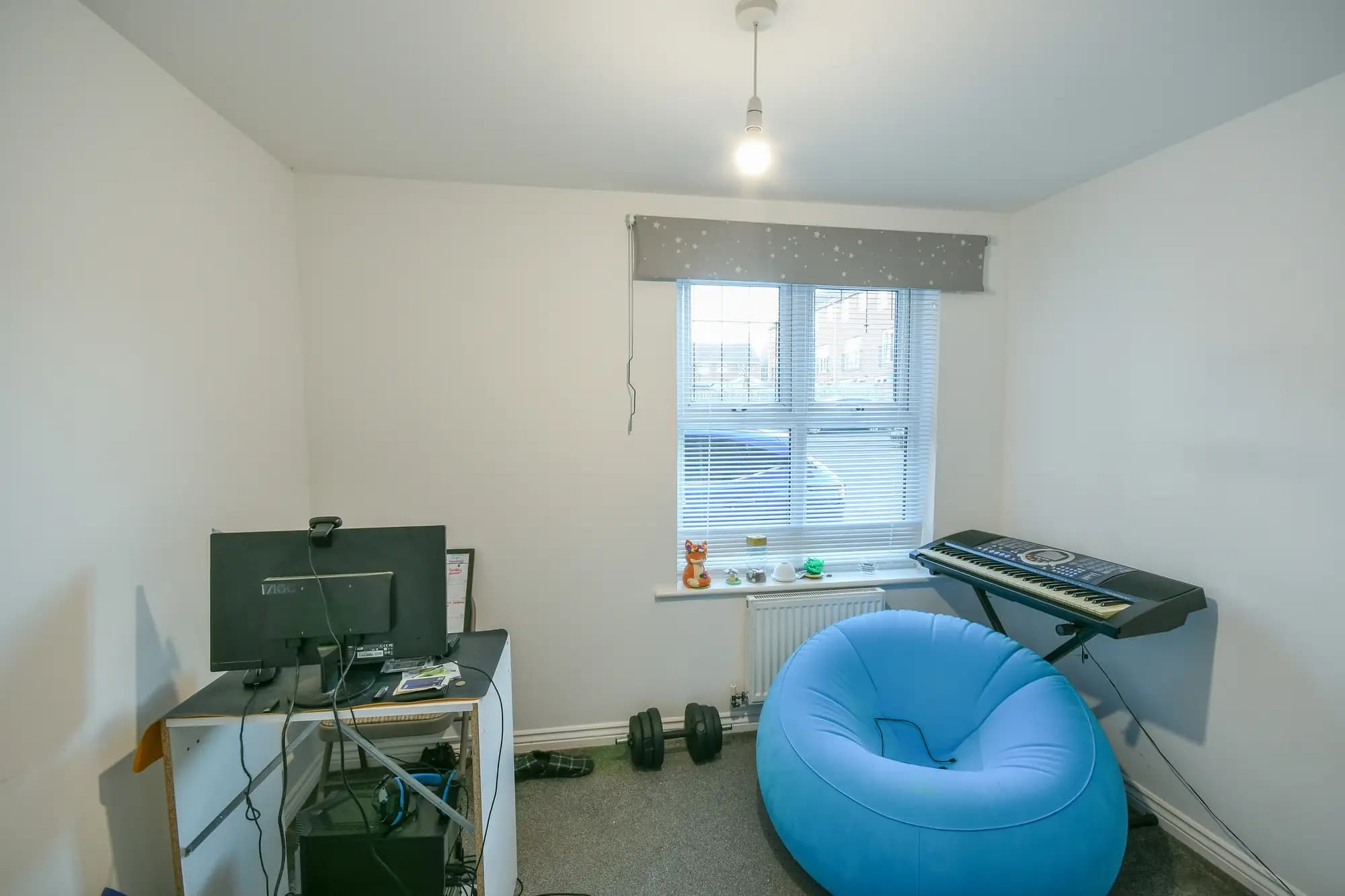 property photo 10 of 14