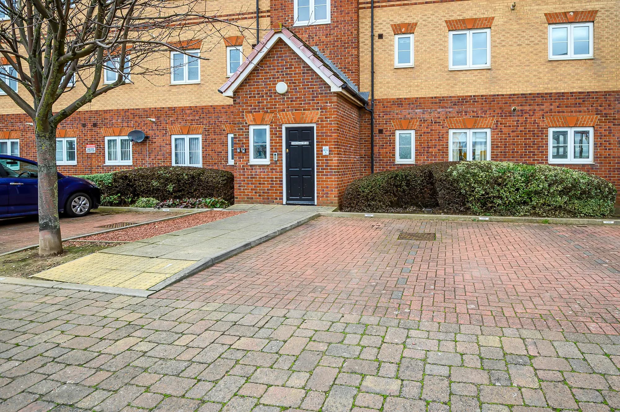 property photo 18 of 19