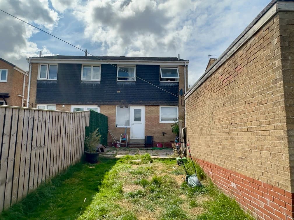 property photo 15 of 16