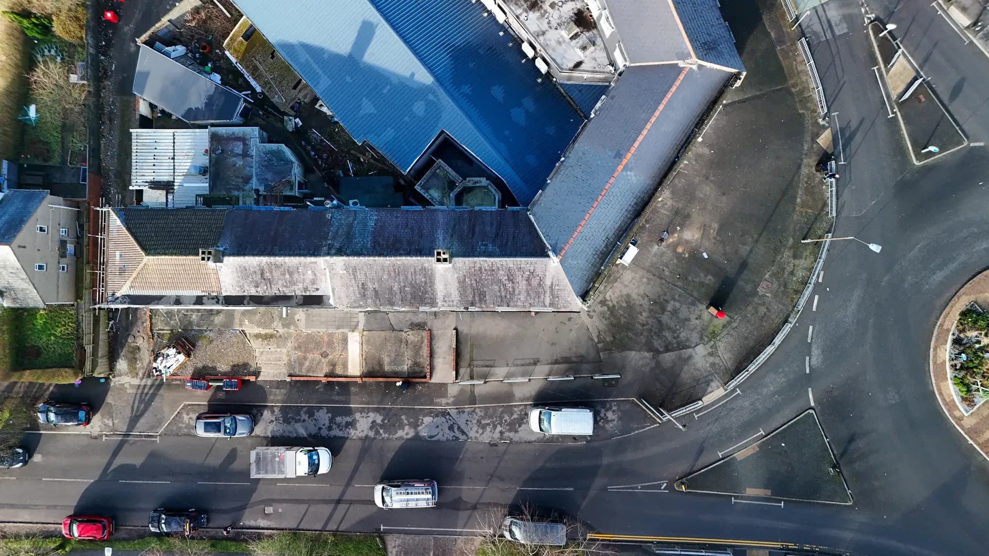 property photo 15 of 16