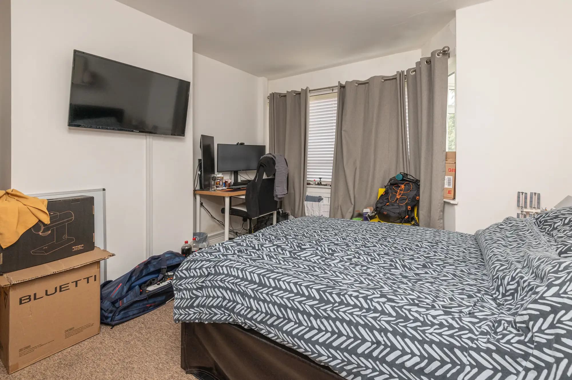 property photo 14 of 23