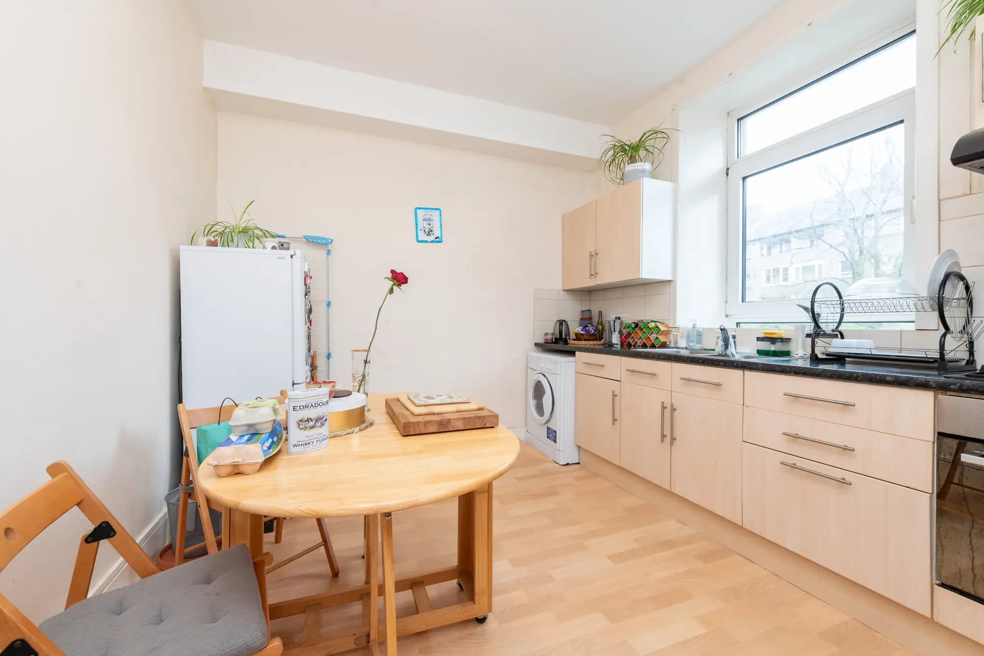 property photo 6 of 20