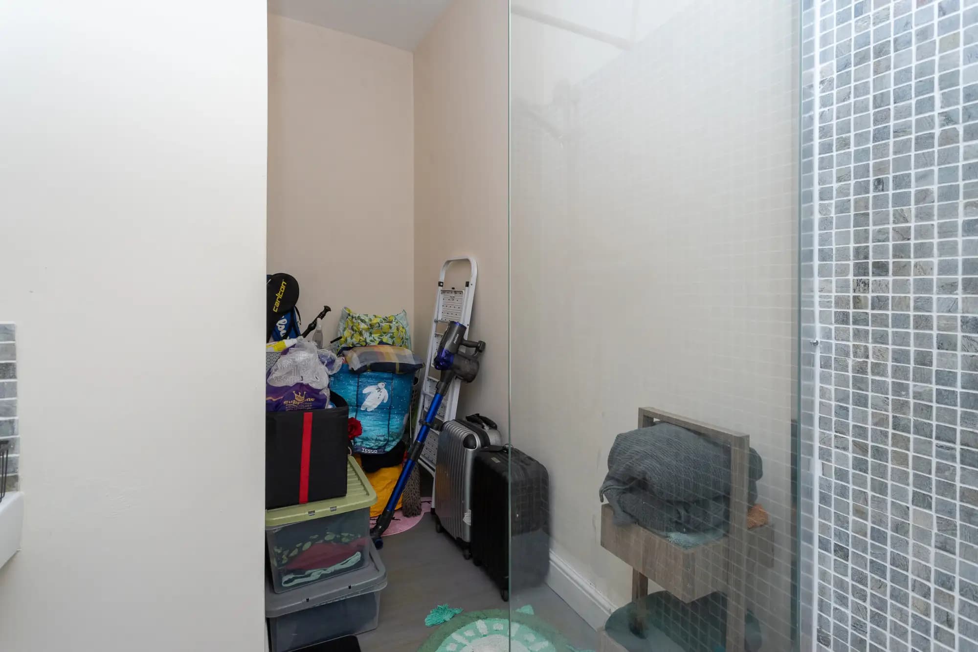 property photo 16 of 20