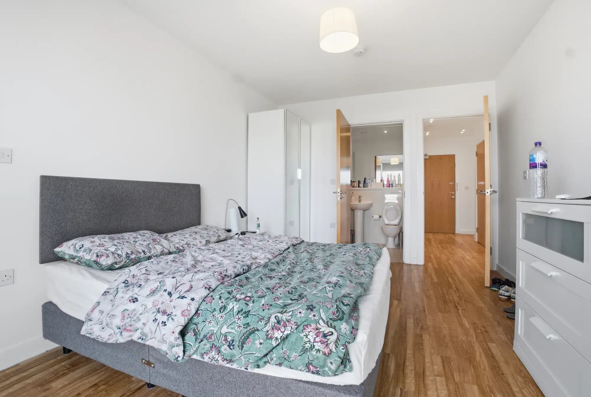 property photo 10 of 13