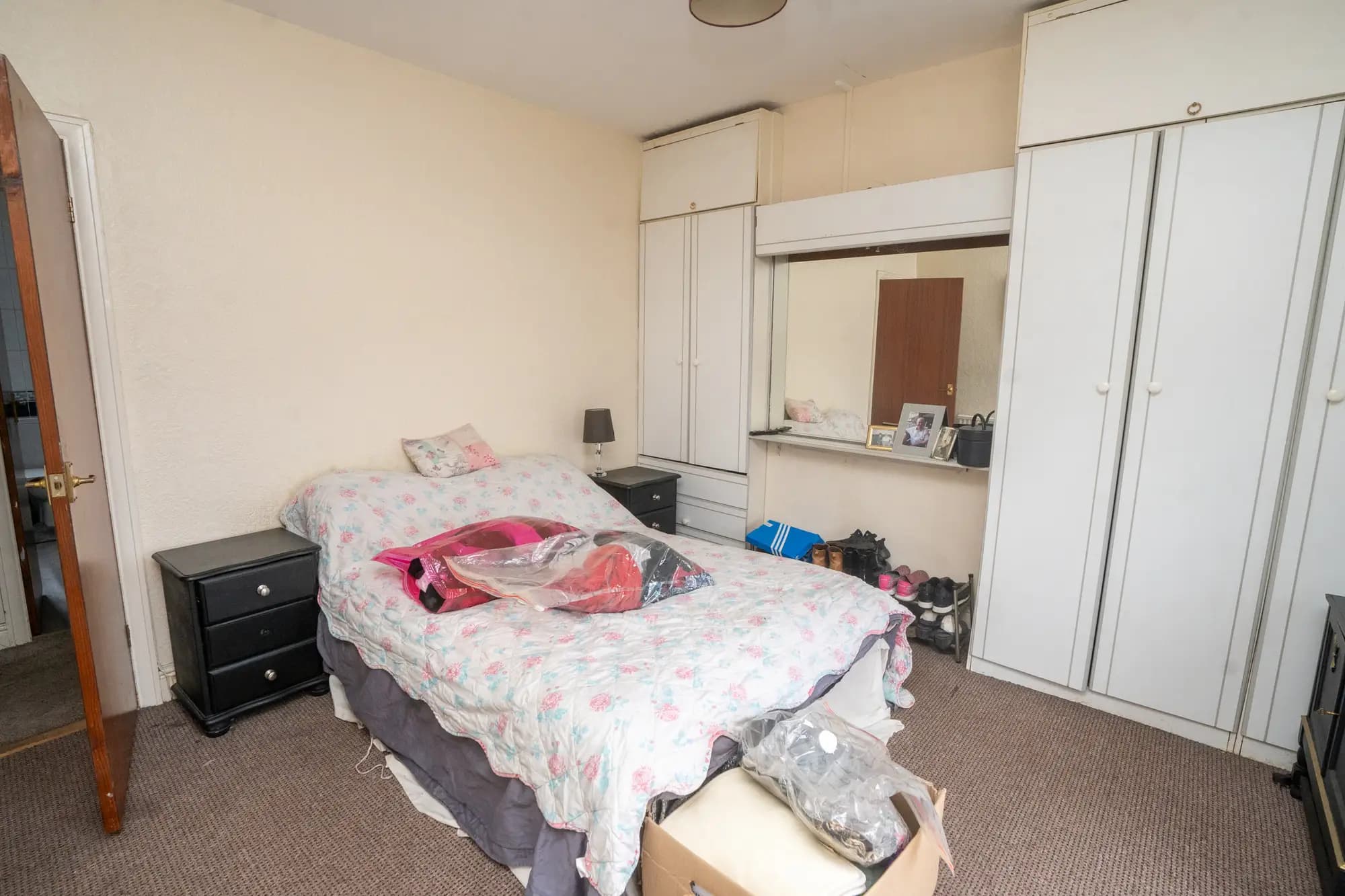 property photo 15 of 29