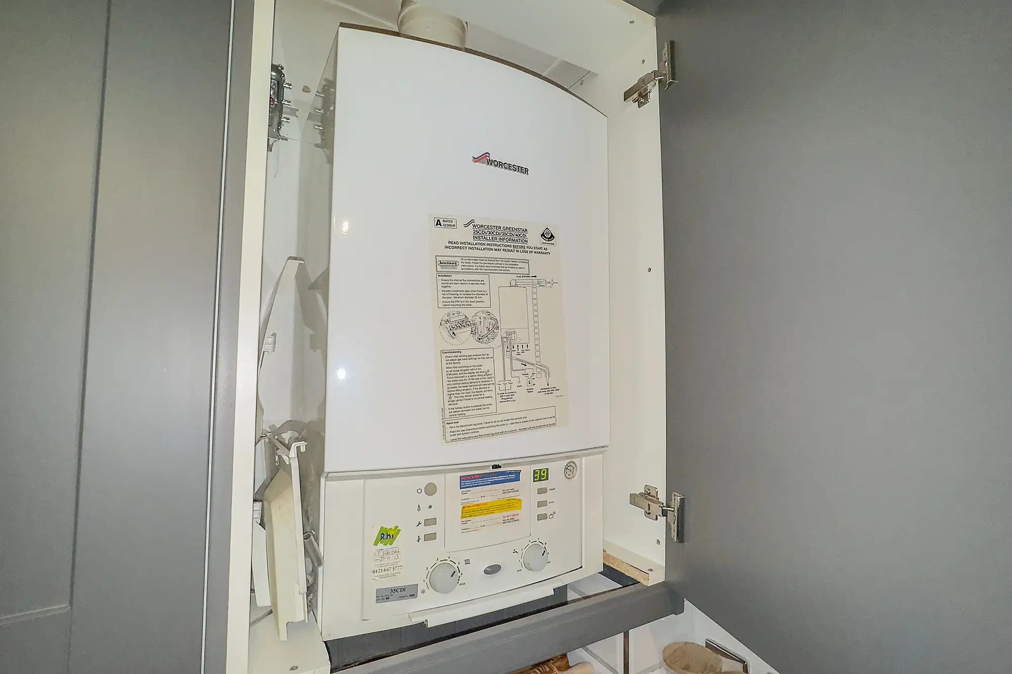 property photo 14 of 17