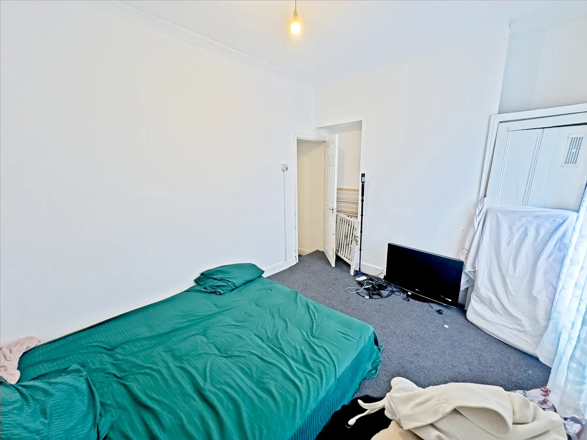 property photo 12 of 24