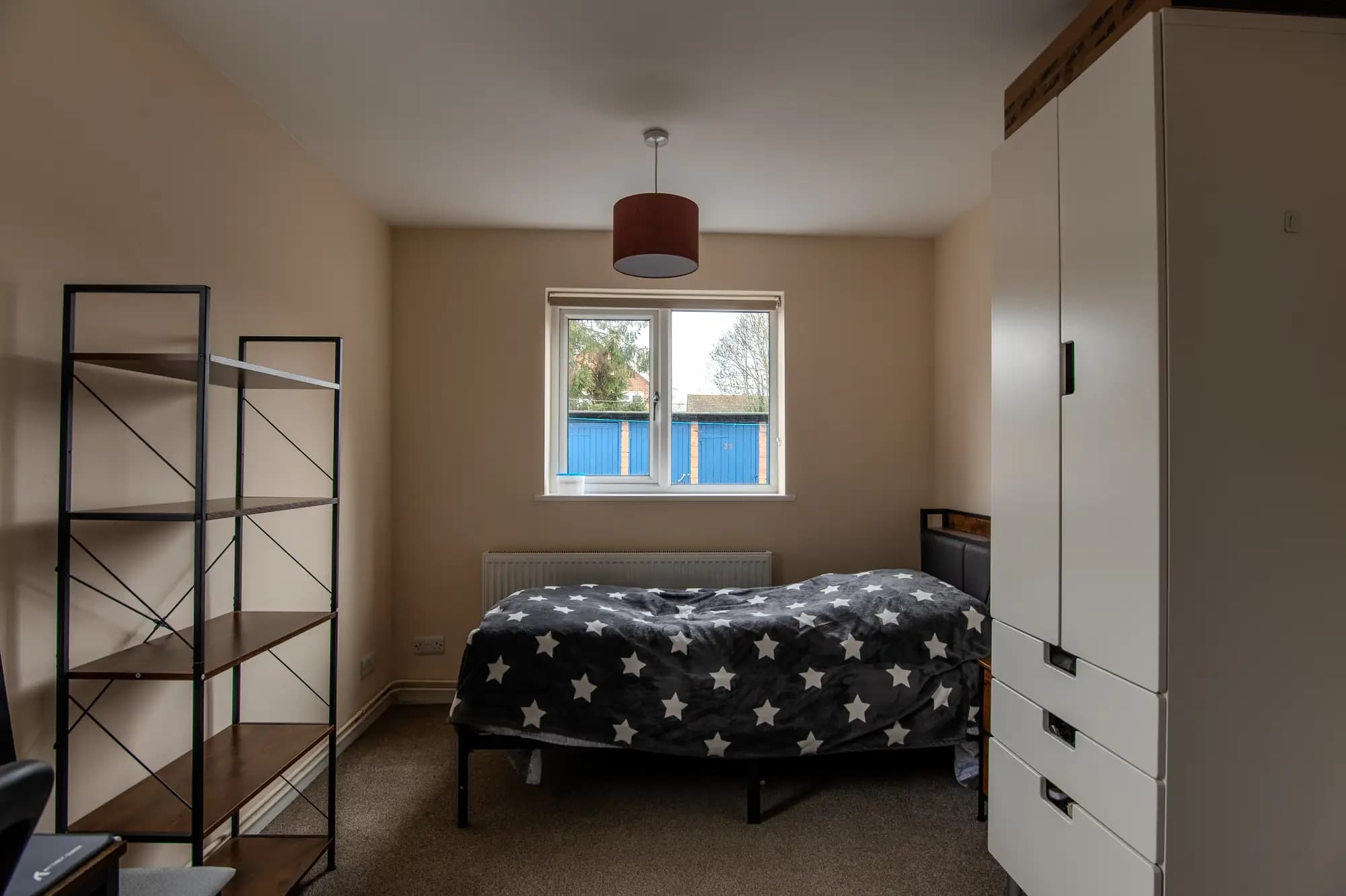 property photo 11 of 19