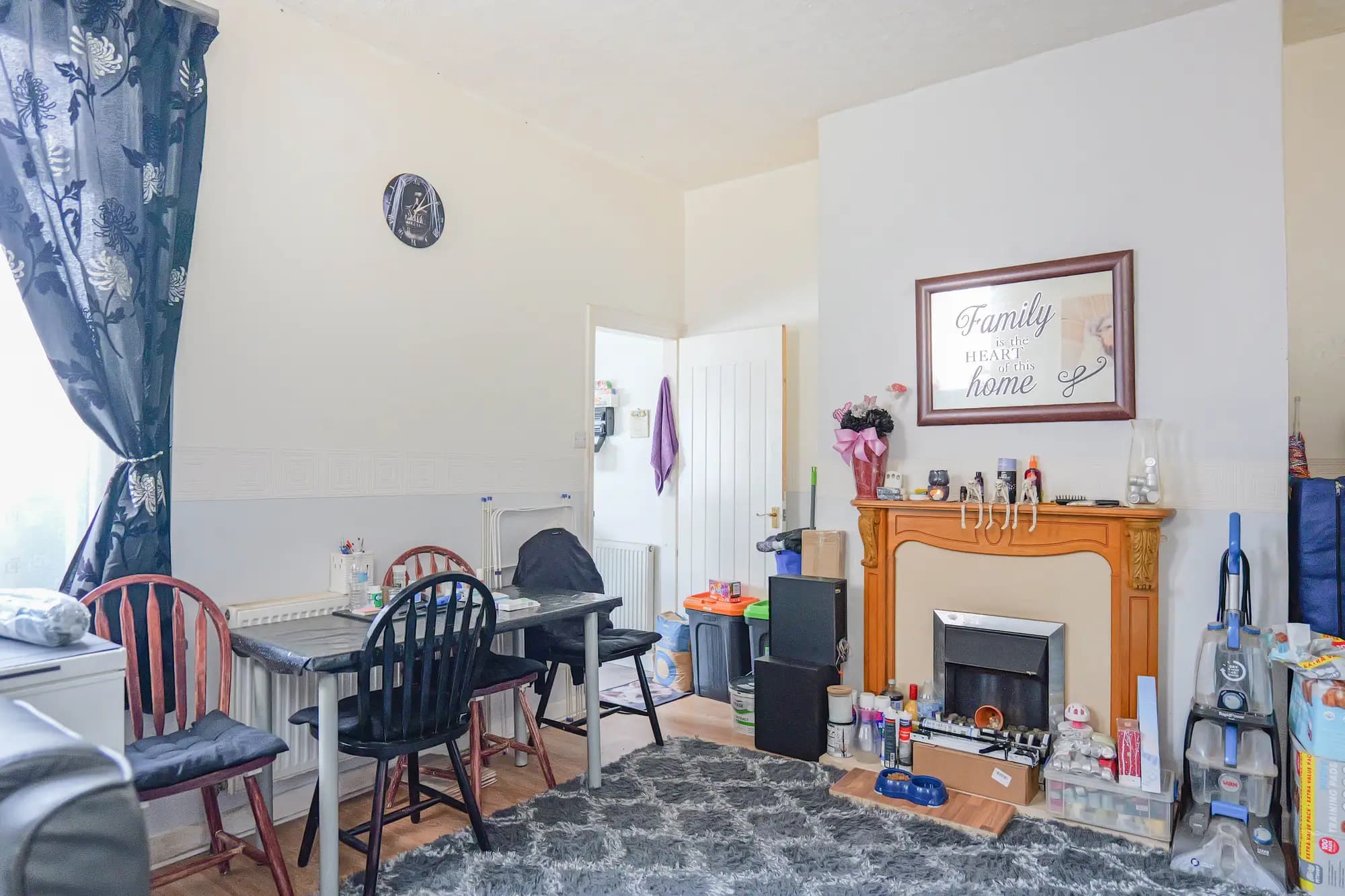 property photo 4 of 25