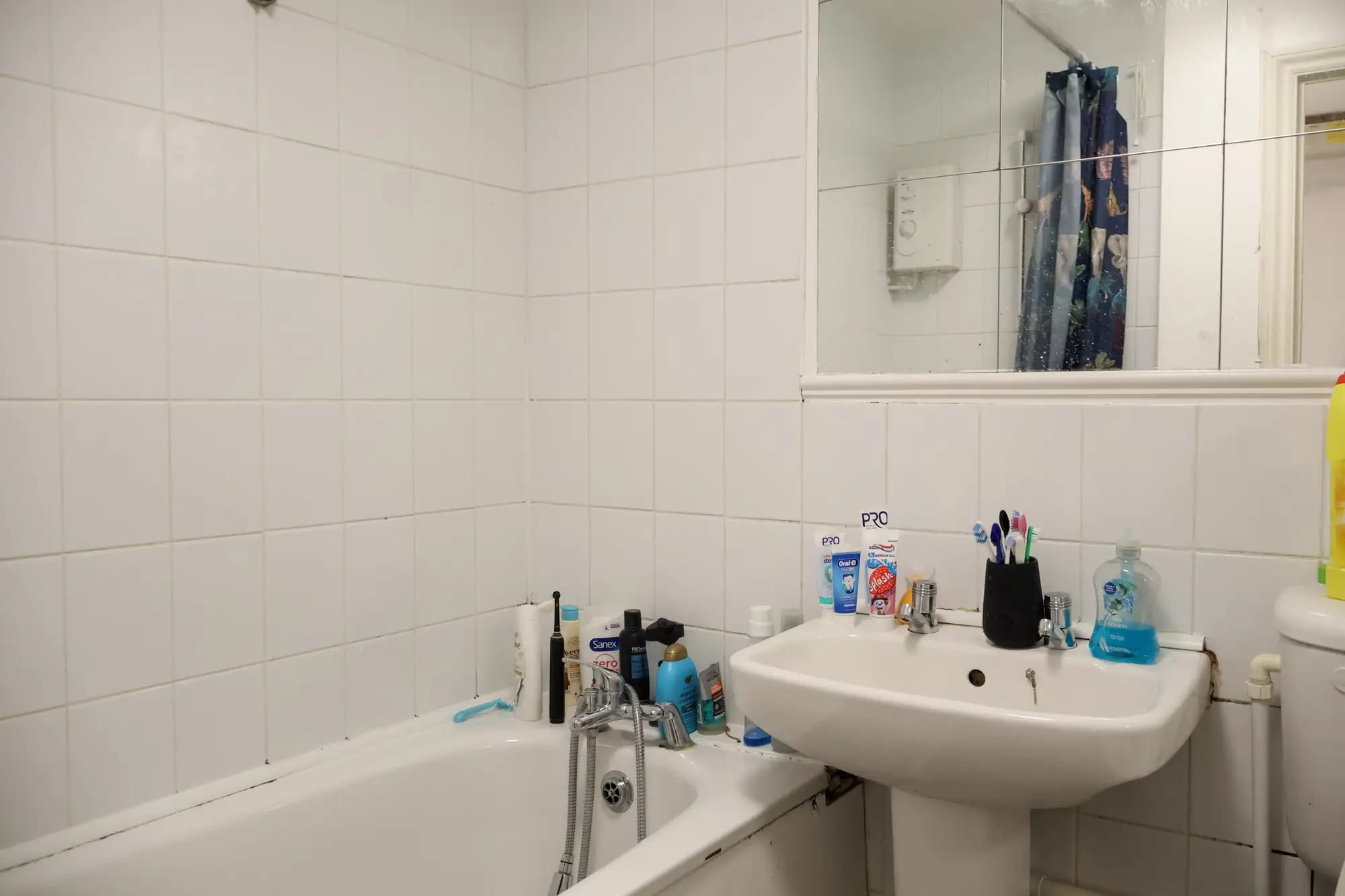 property photo 11 of 19