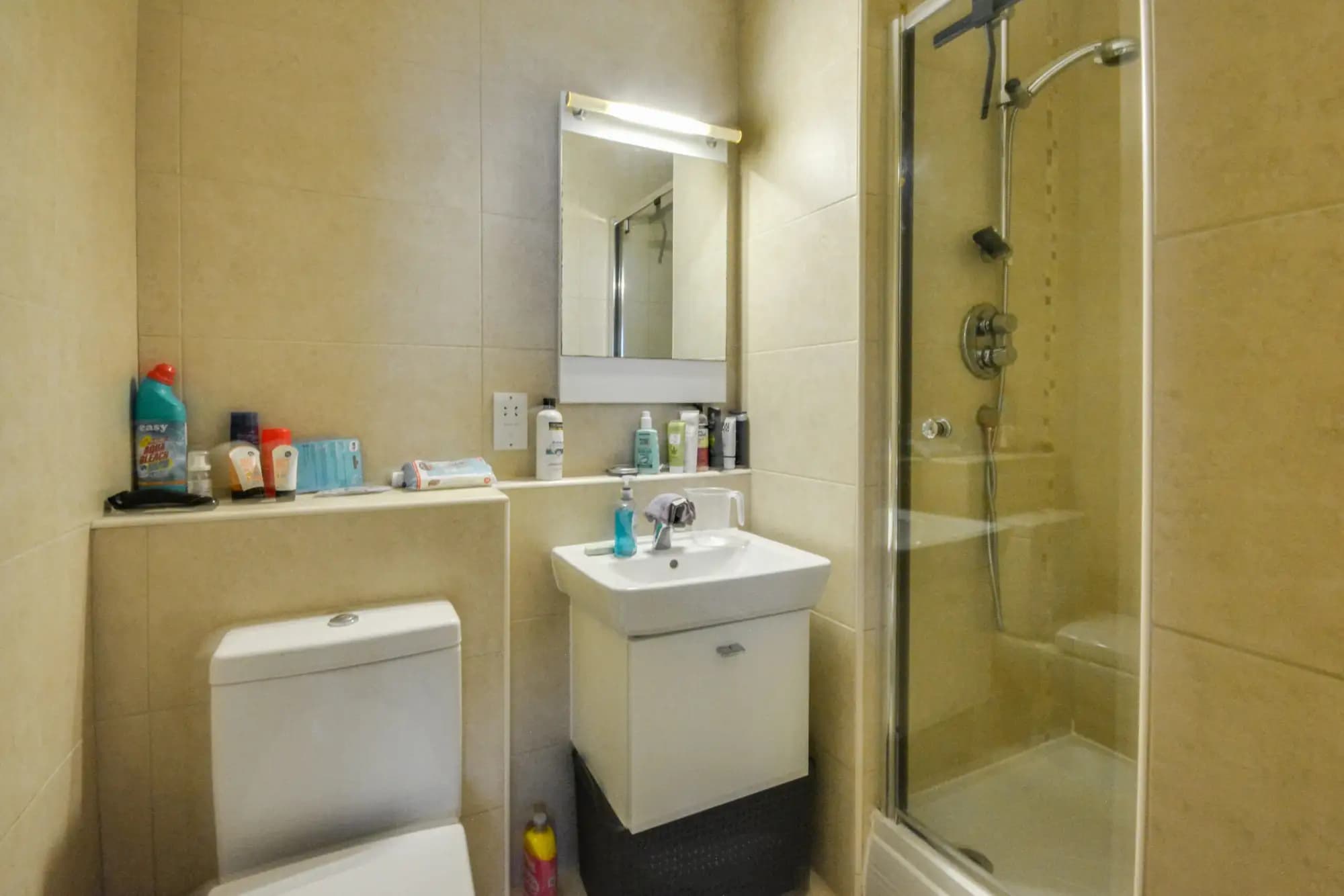 property photo 6 of 13