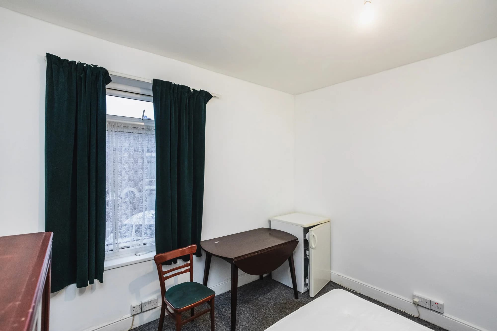 property photo 15 of 34