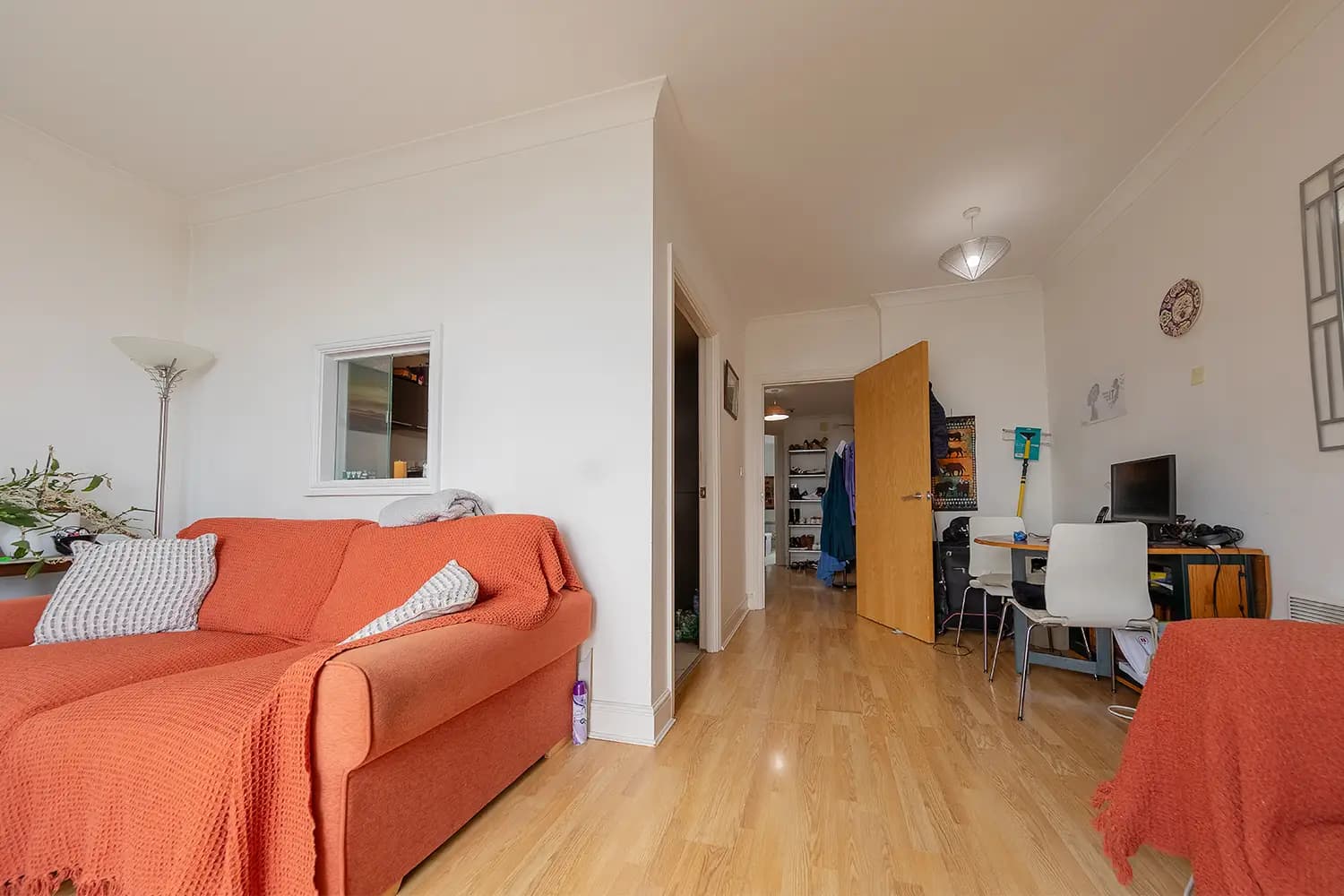 property photo 6 of 37