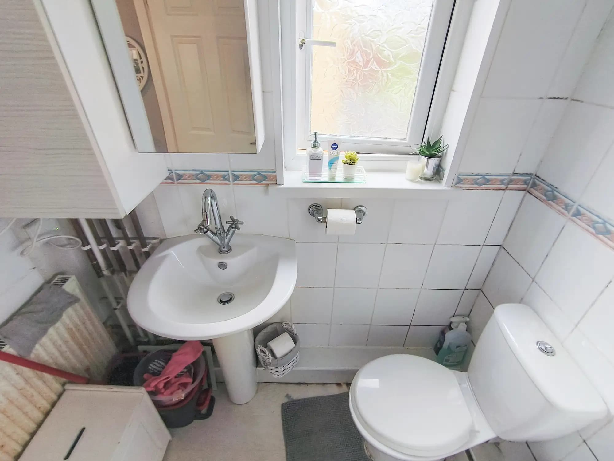 property photo 7 of 14