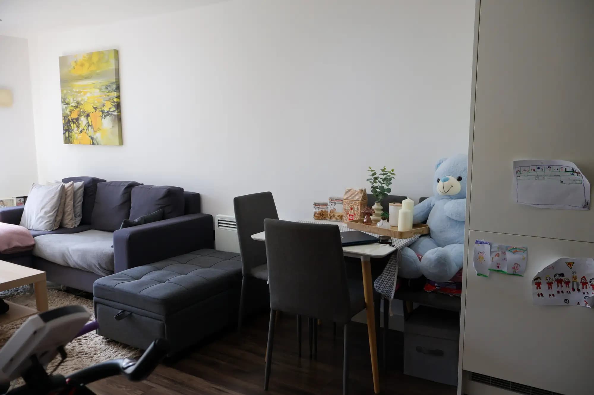 property photo 3 of 13