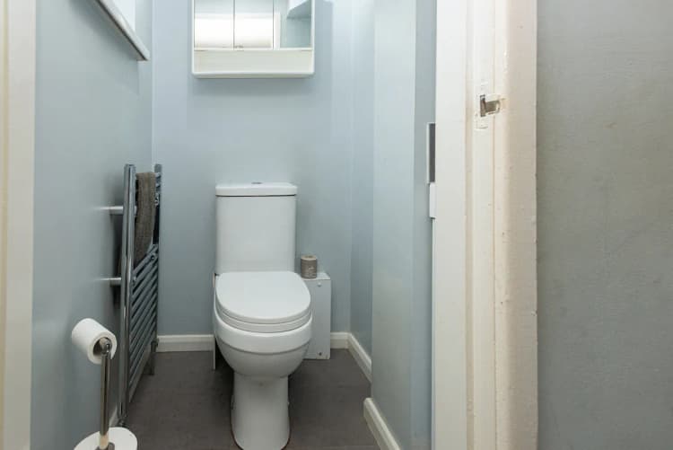 property photo 7 of 26