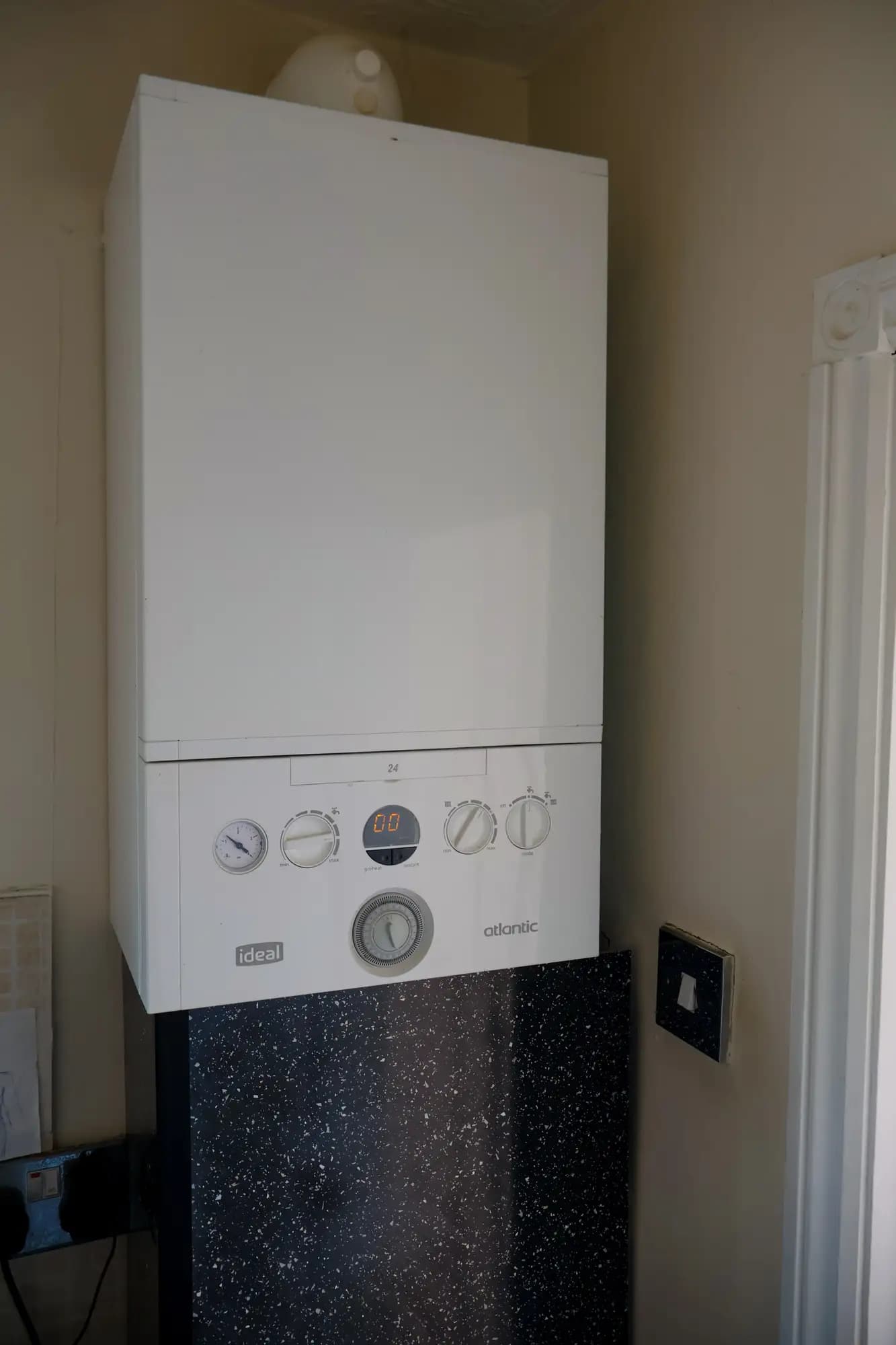 property photo 13 of 15