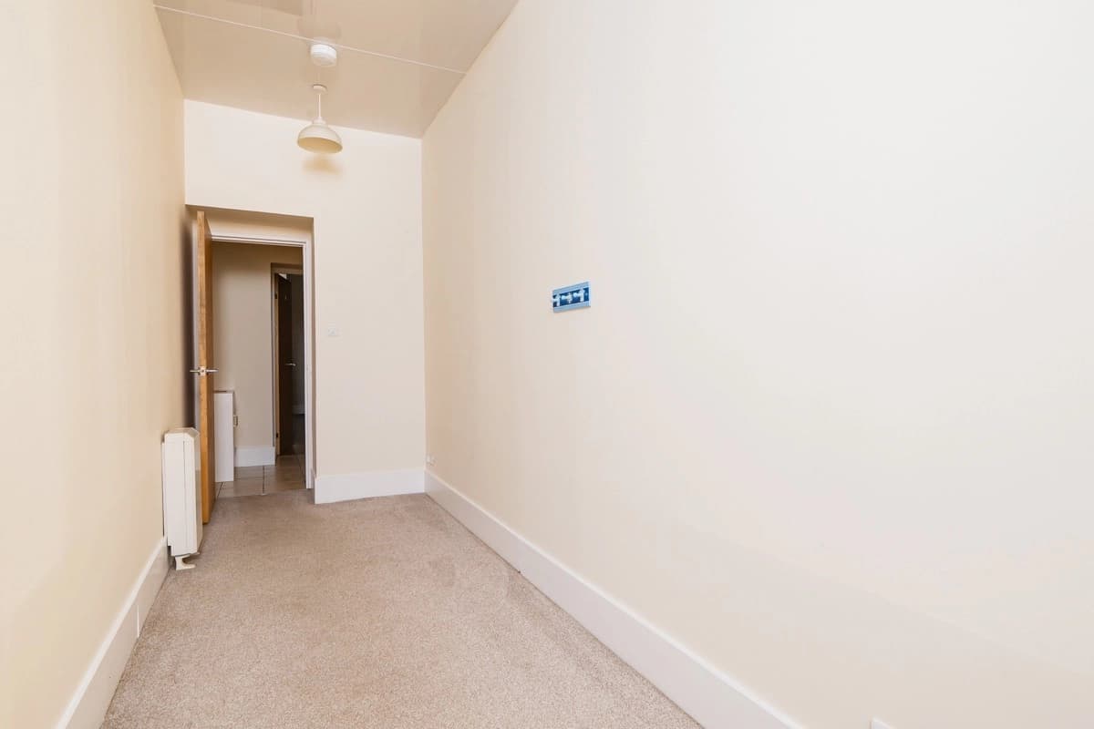 property photo 17 of 22