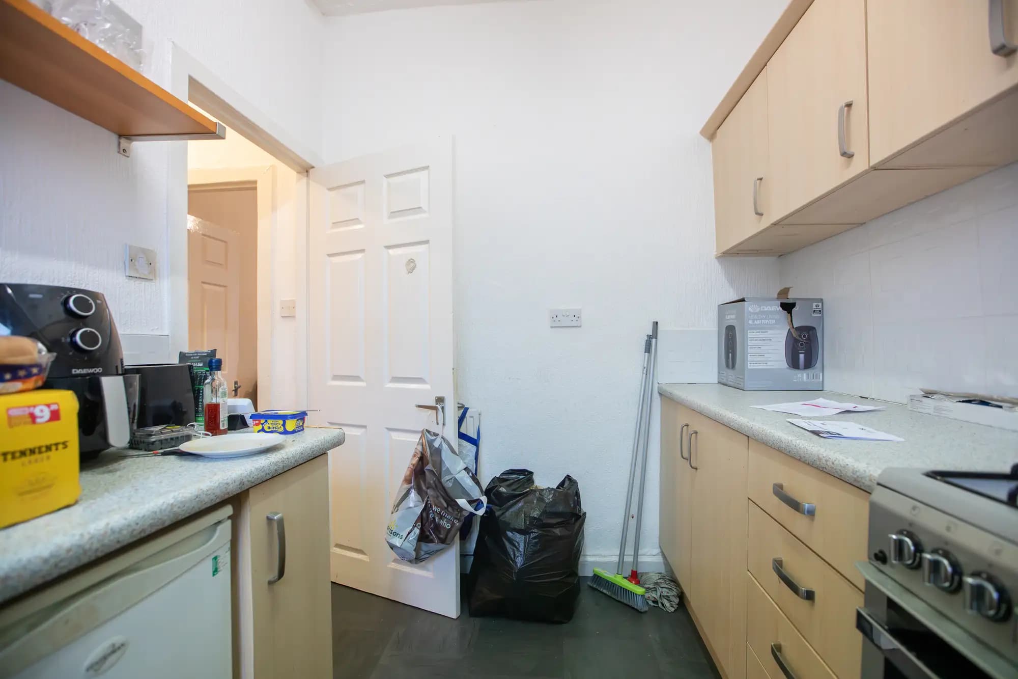 property photo 8 of 22