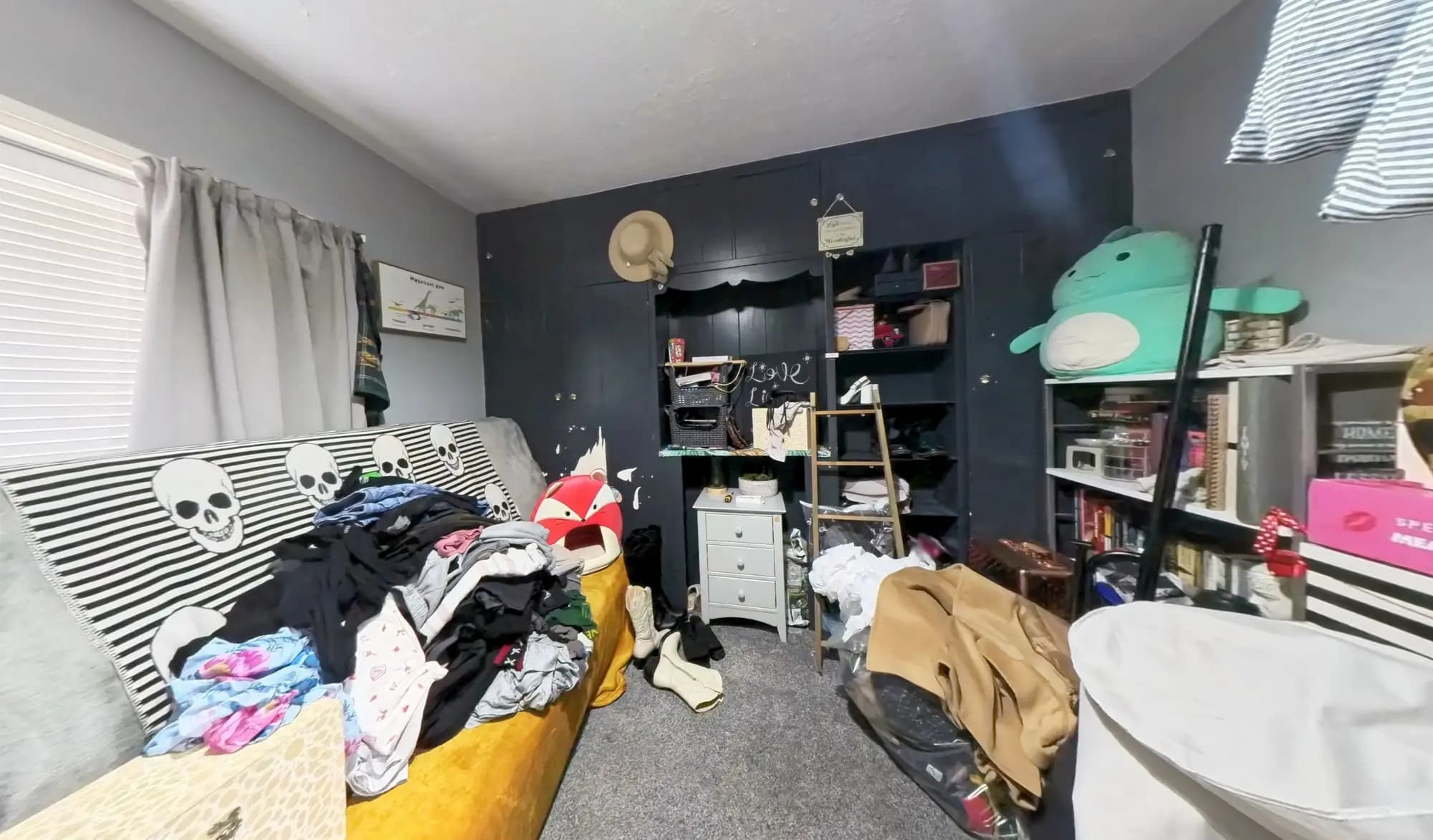 property photo 13 of 20