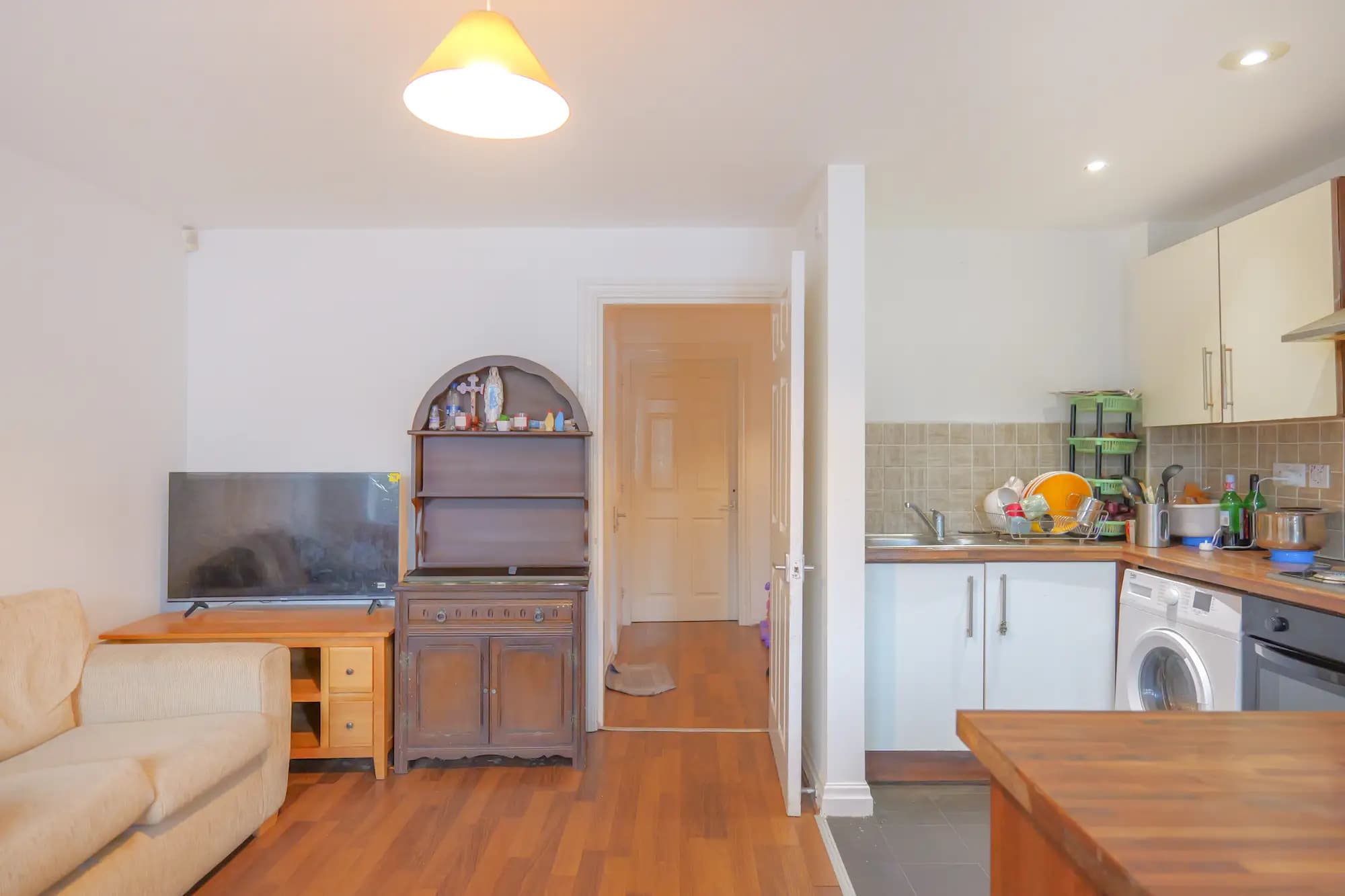 property photo 5 of 24