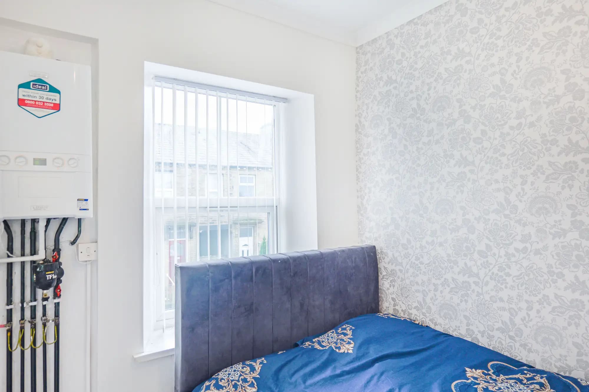 property photo 14 of 20