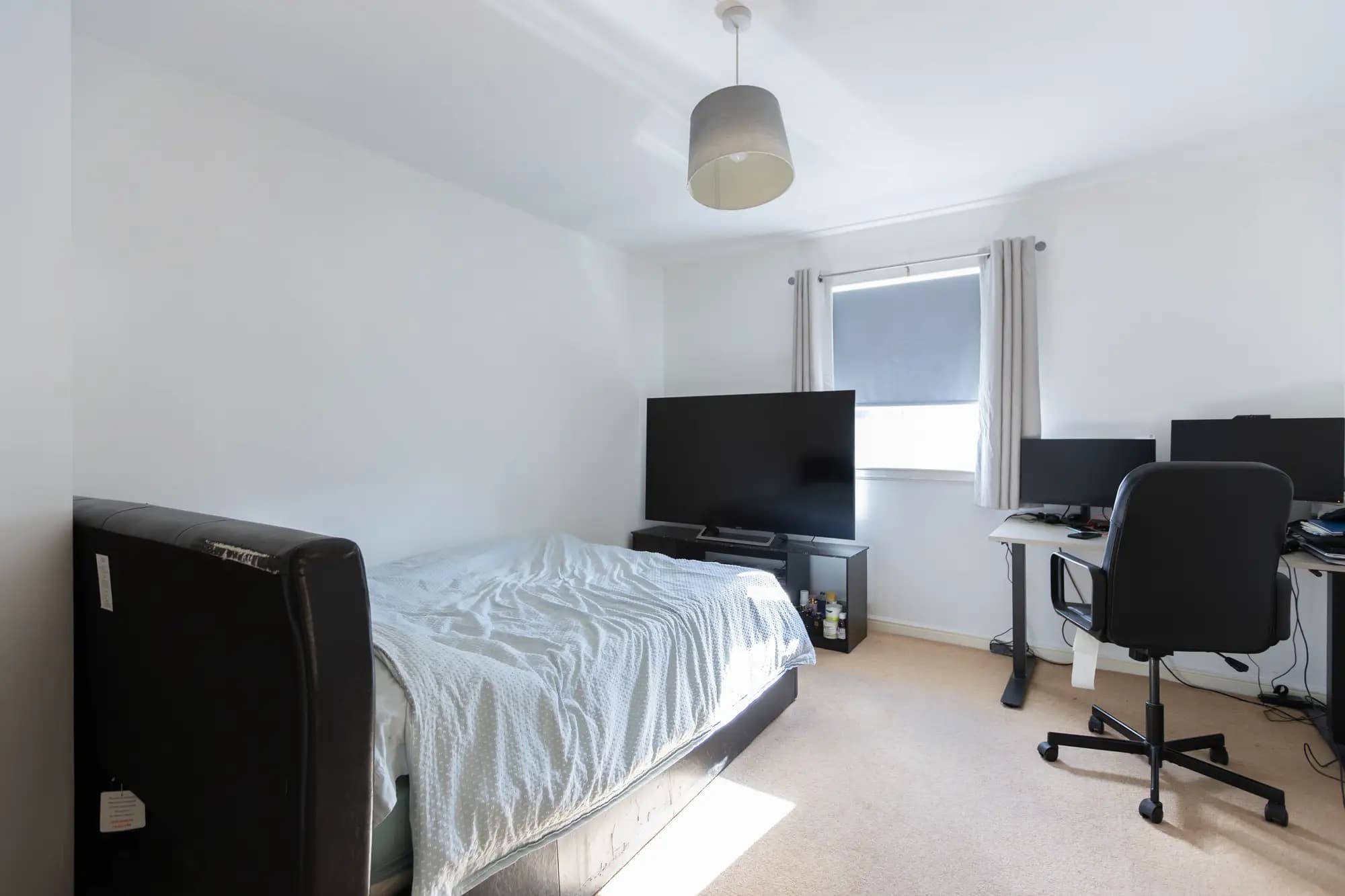 property photo 12 of 18