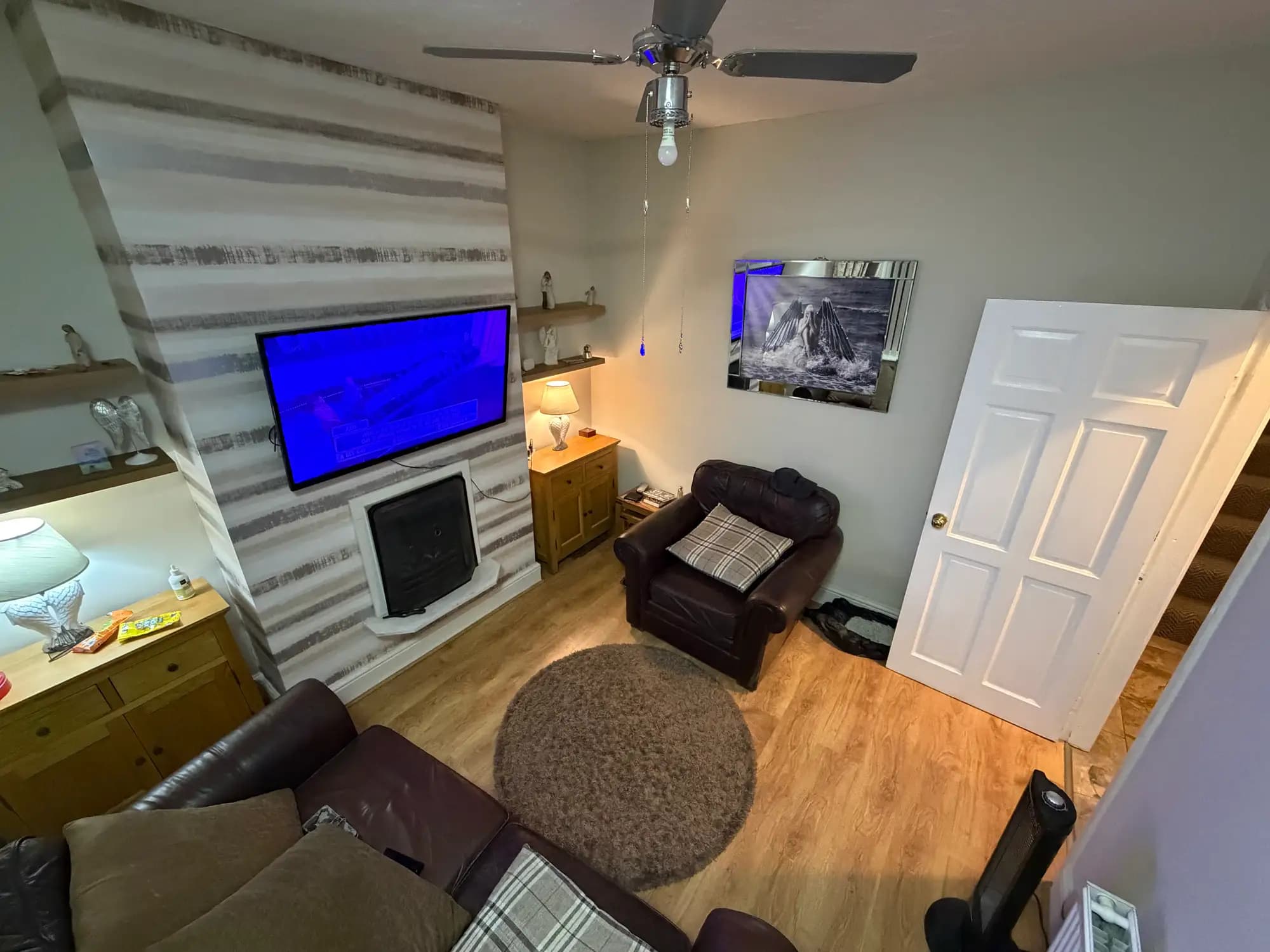 property photo 3 of 31