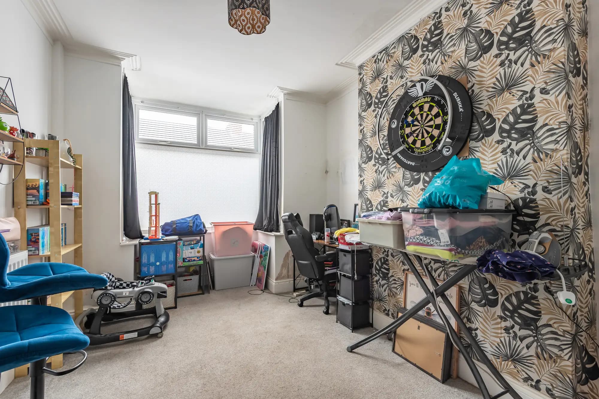 property photo 6 of 28