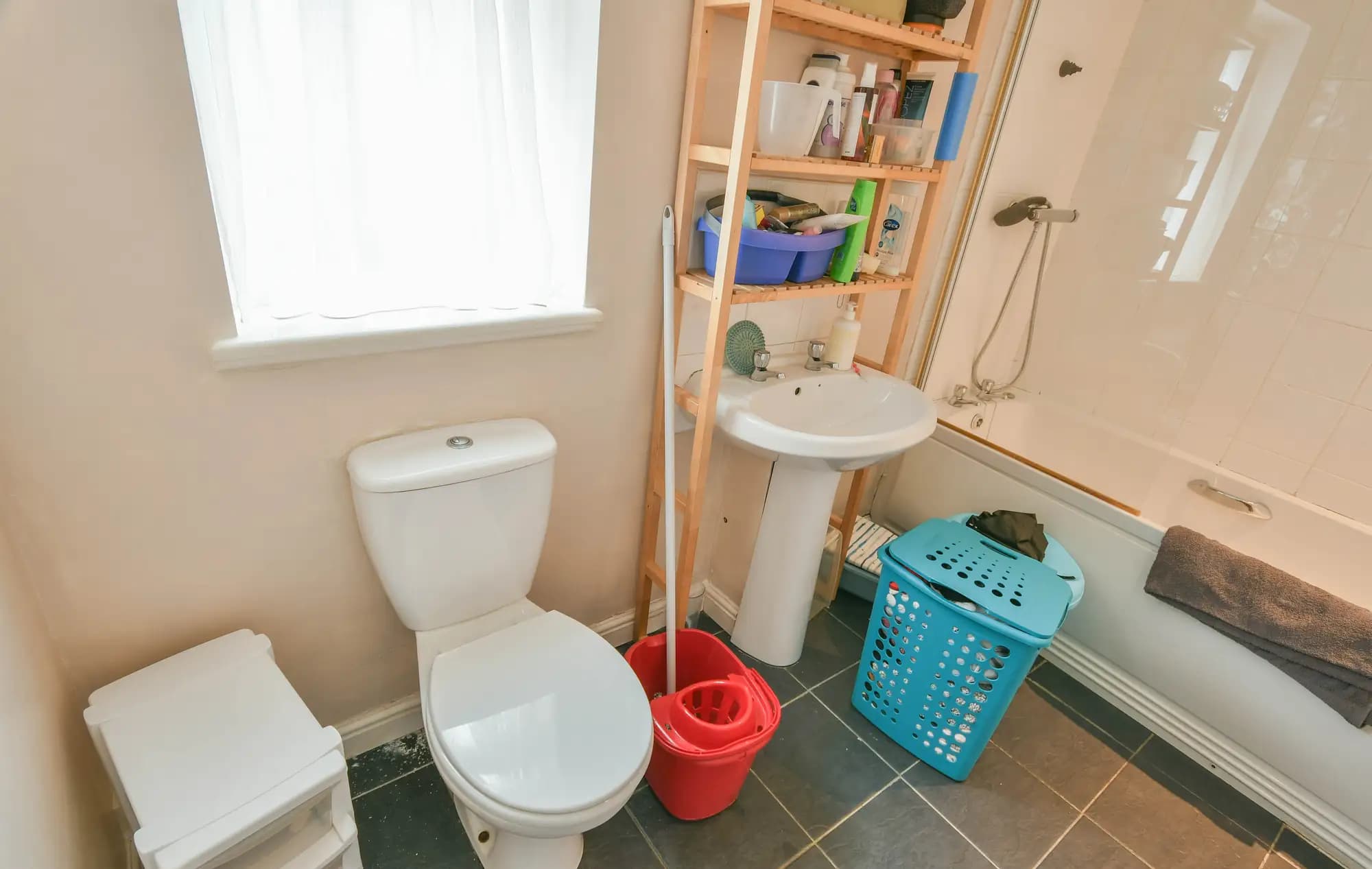 property photo 7 of 15