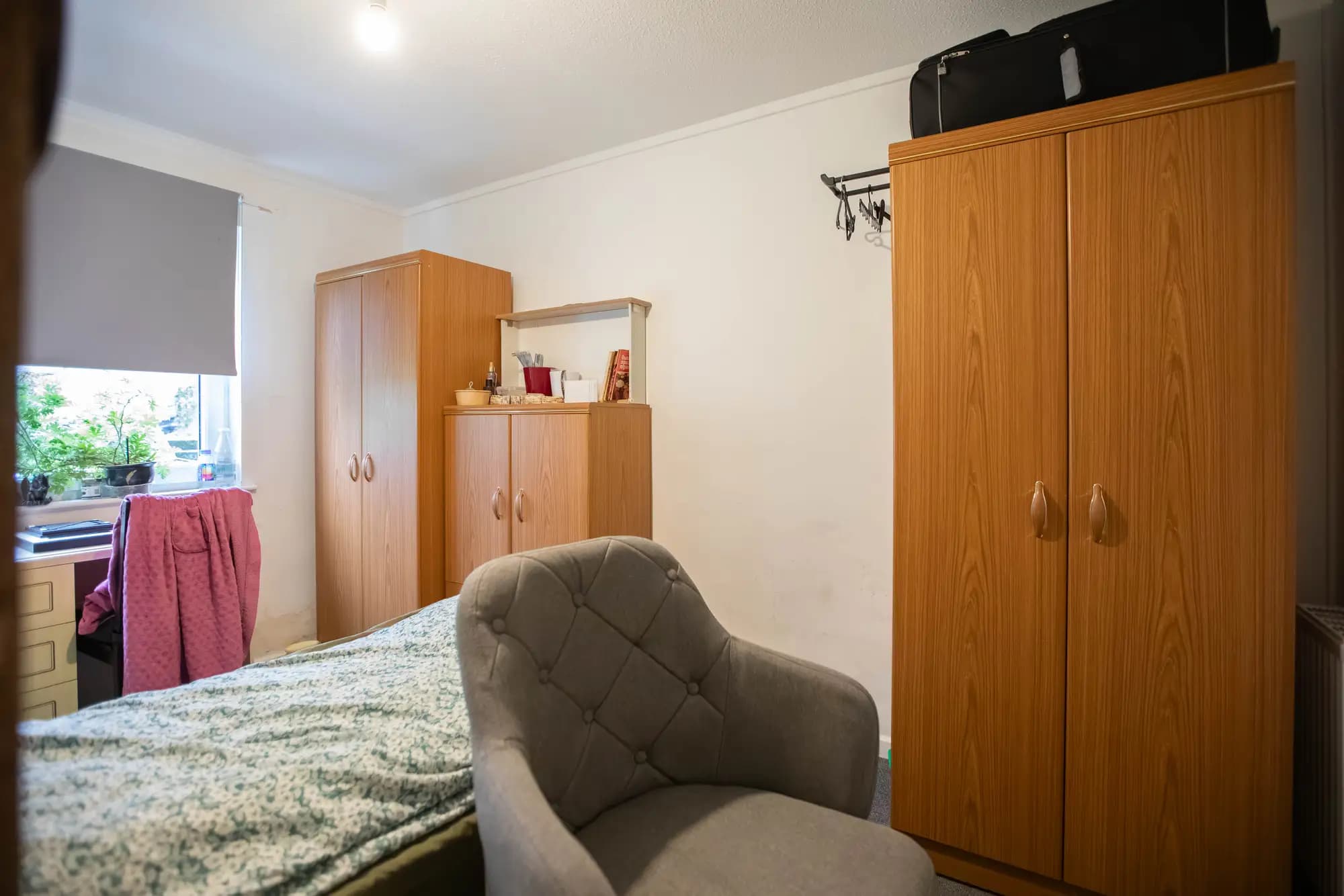 property photo 21 of 28