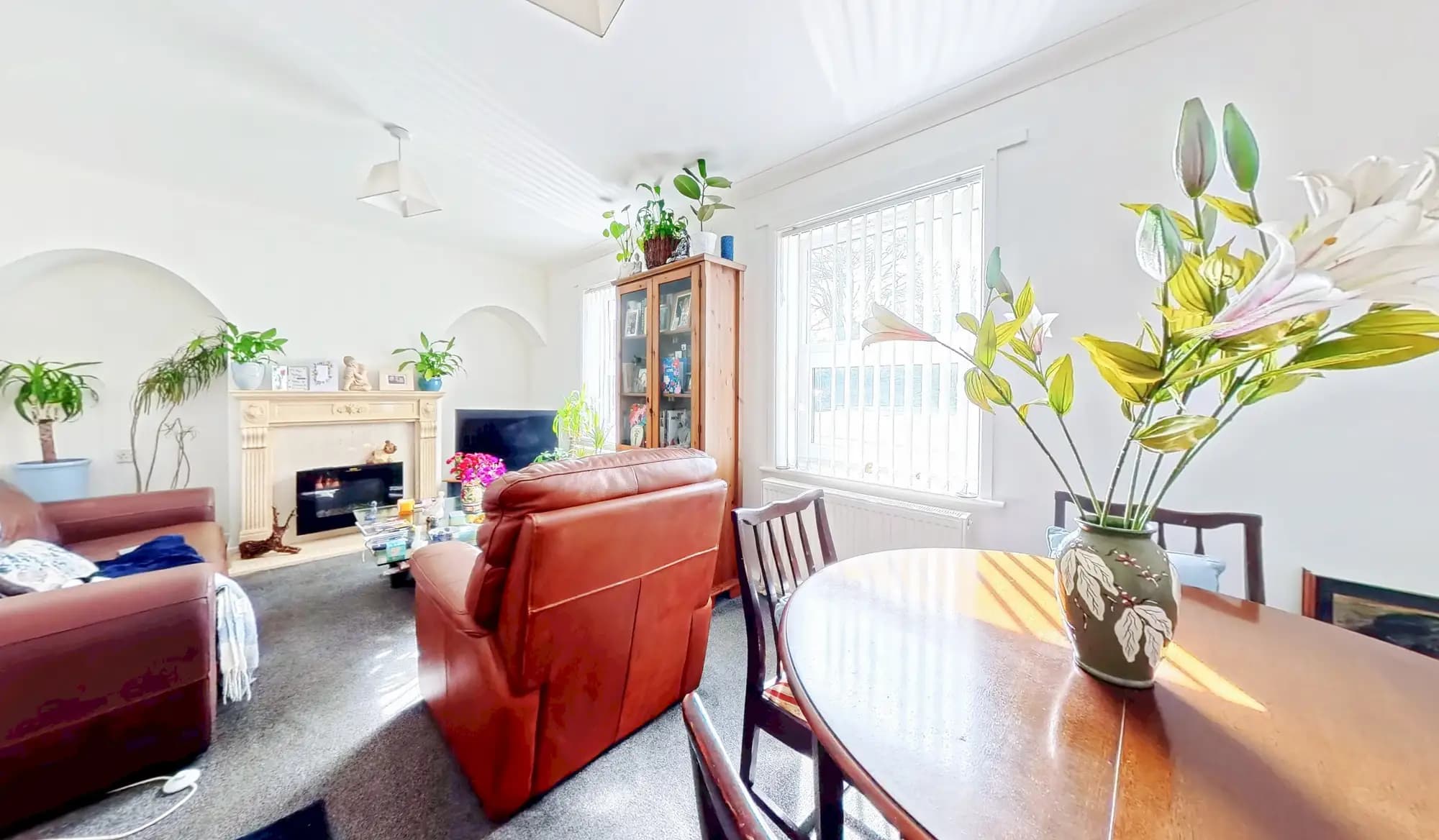 property photo 7 of 14