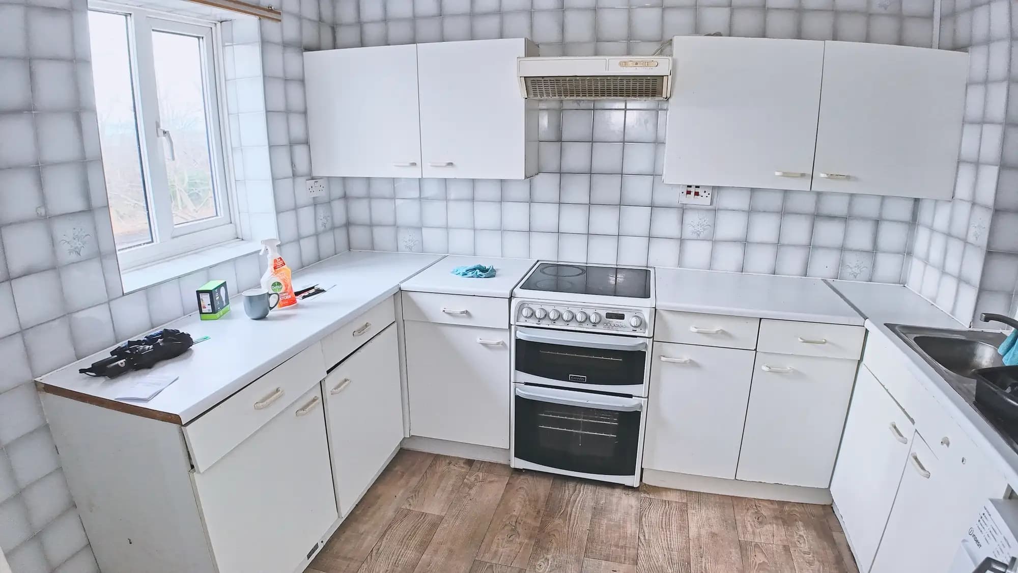 property photo 6 of 16