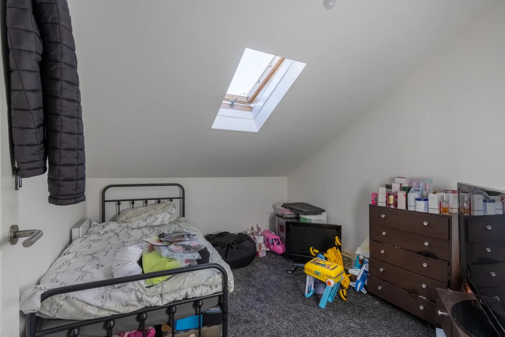 property photo 12 of 15