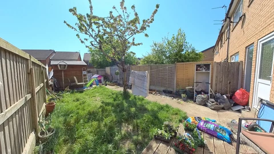 property photo 12 of 19