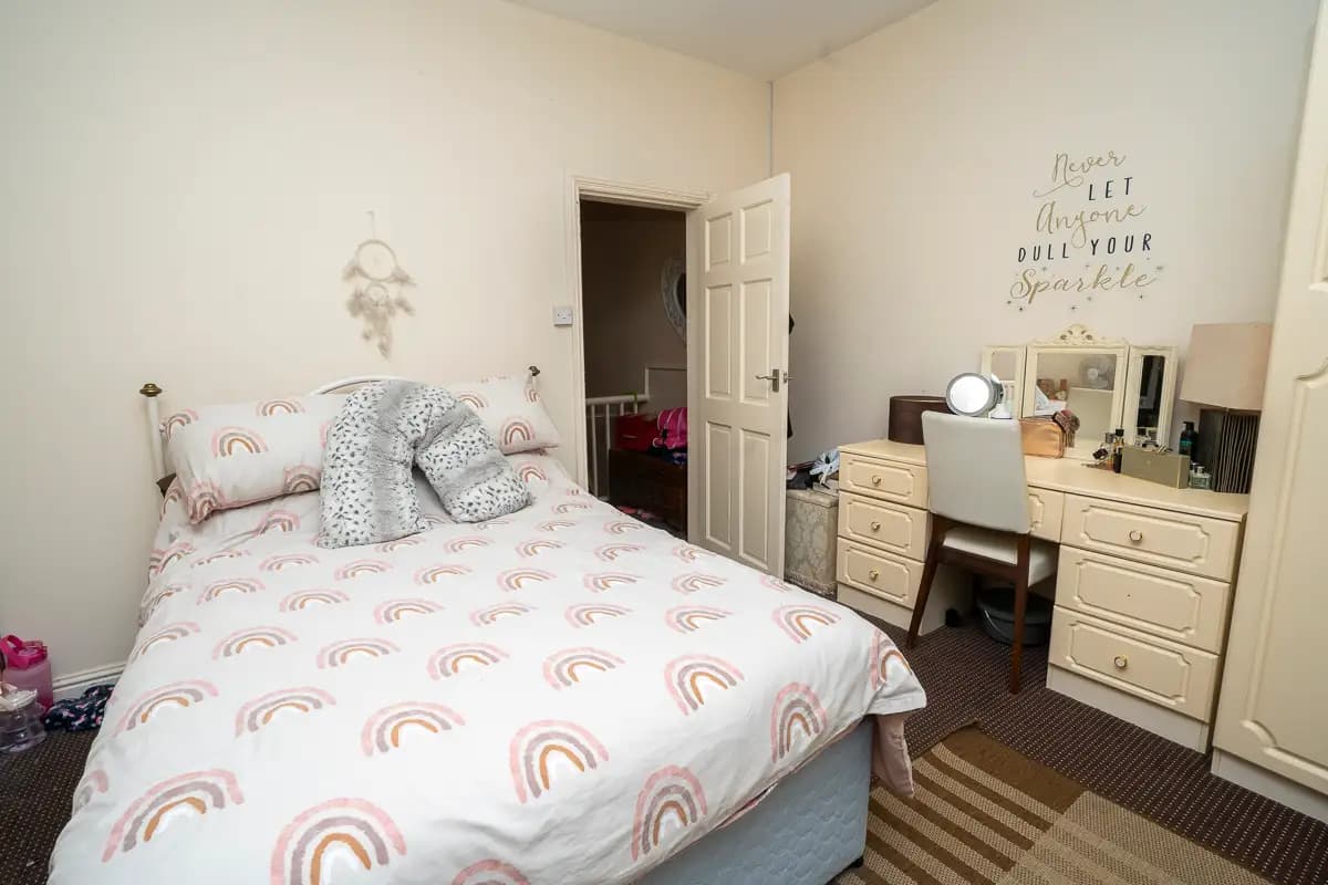 property photo 19 of 23