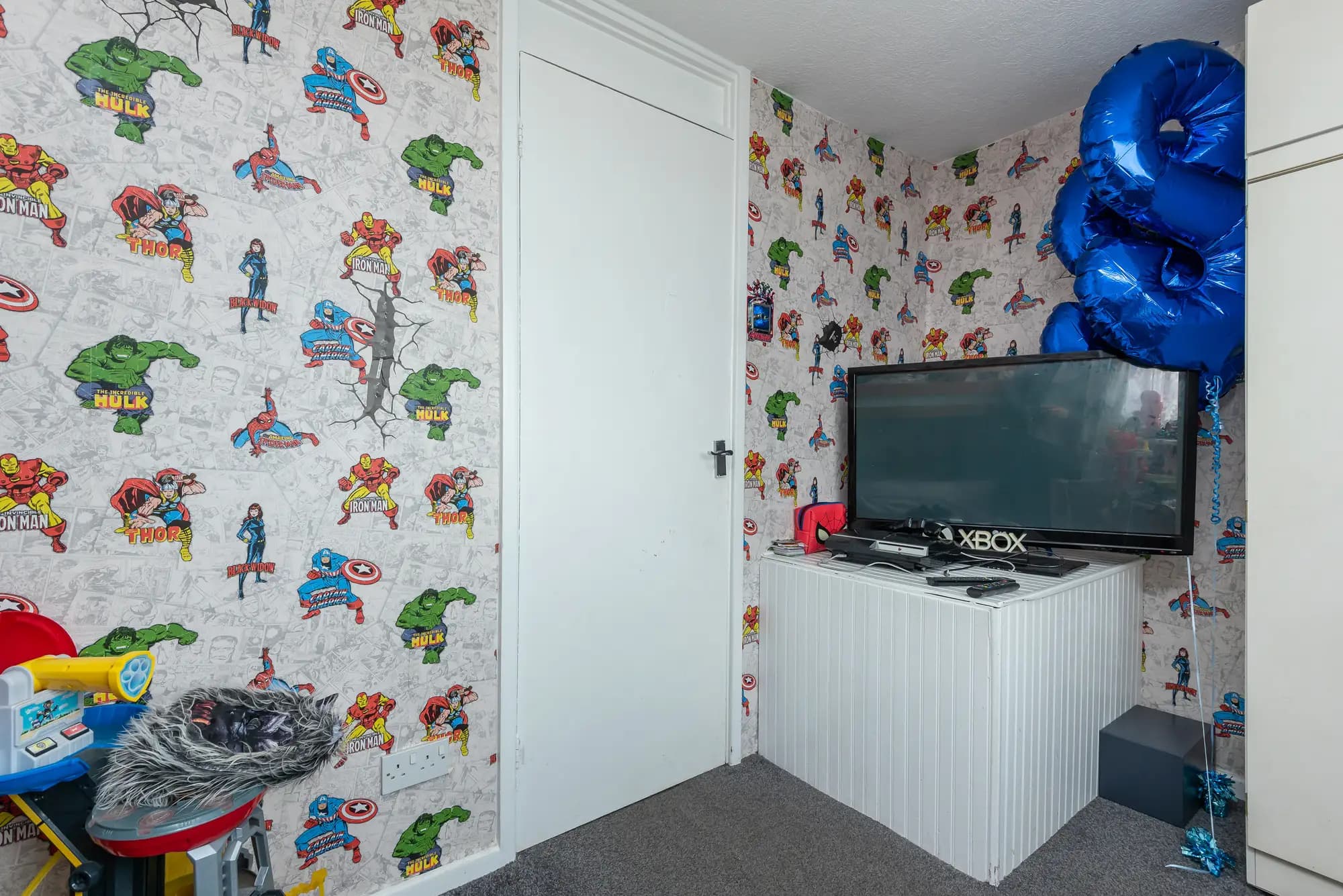 property photo 20 of 33