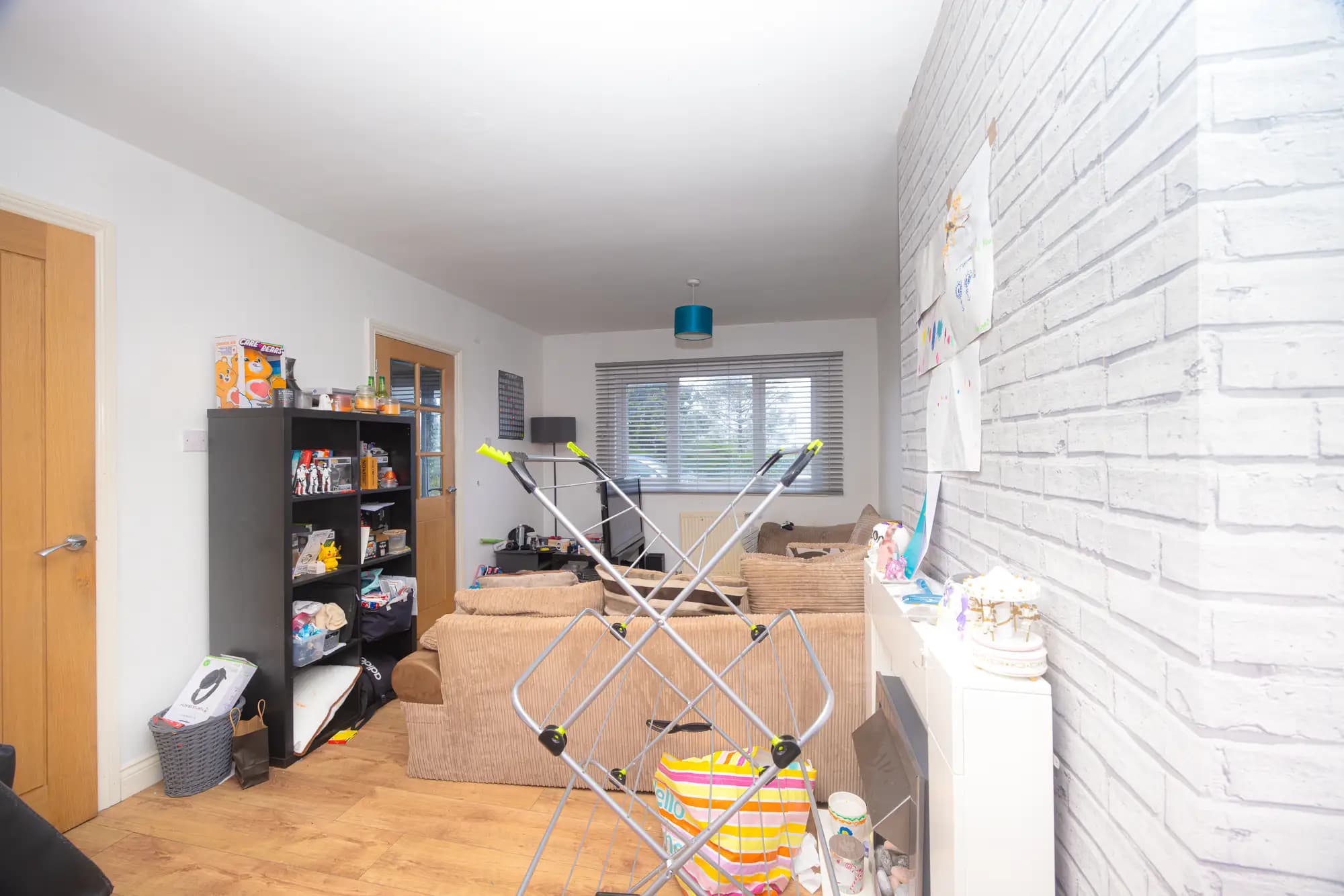 property photo 4 of 15